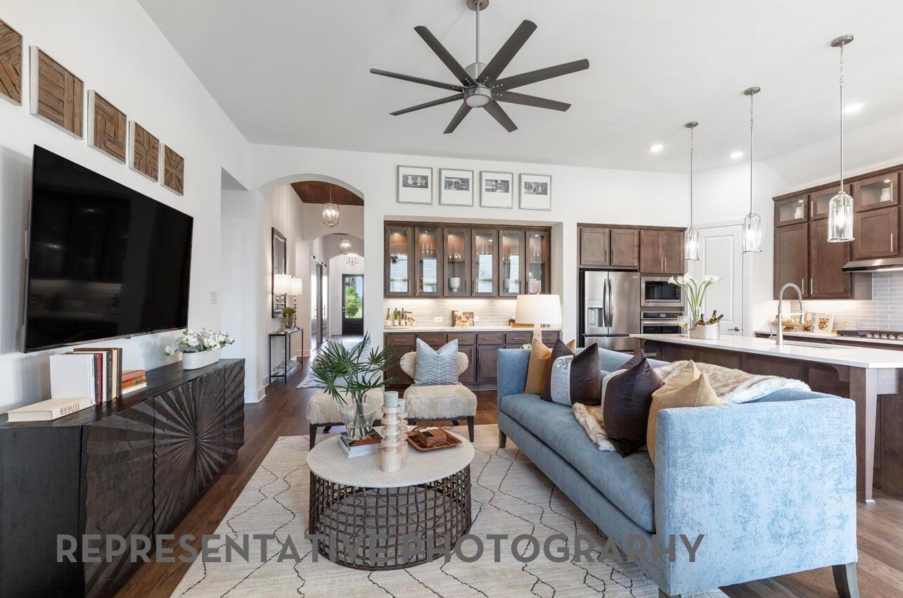 property viewer photo 3