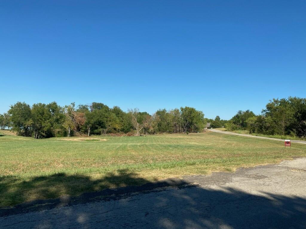 main property photo 12