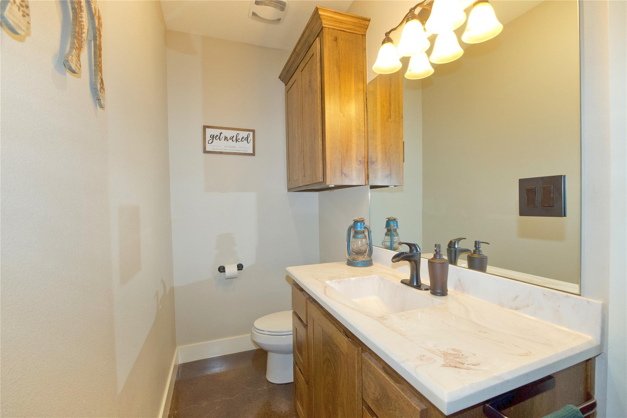 main property photo 12