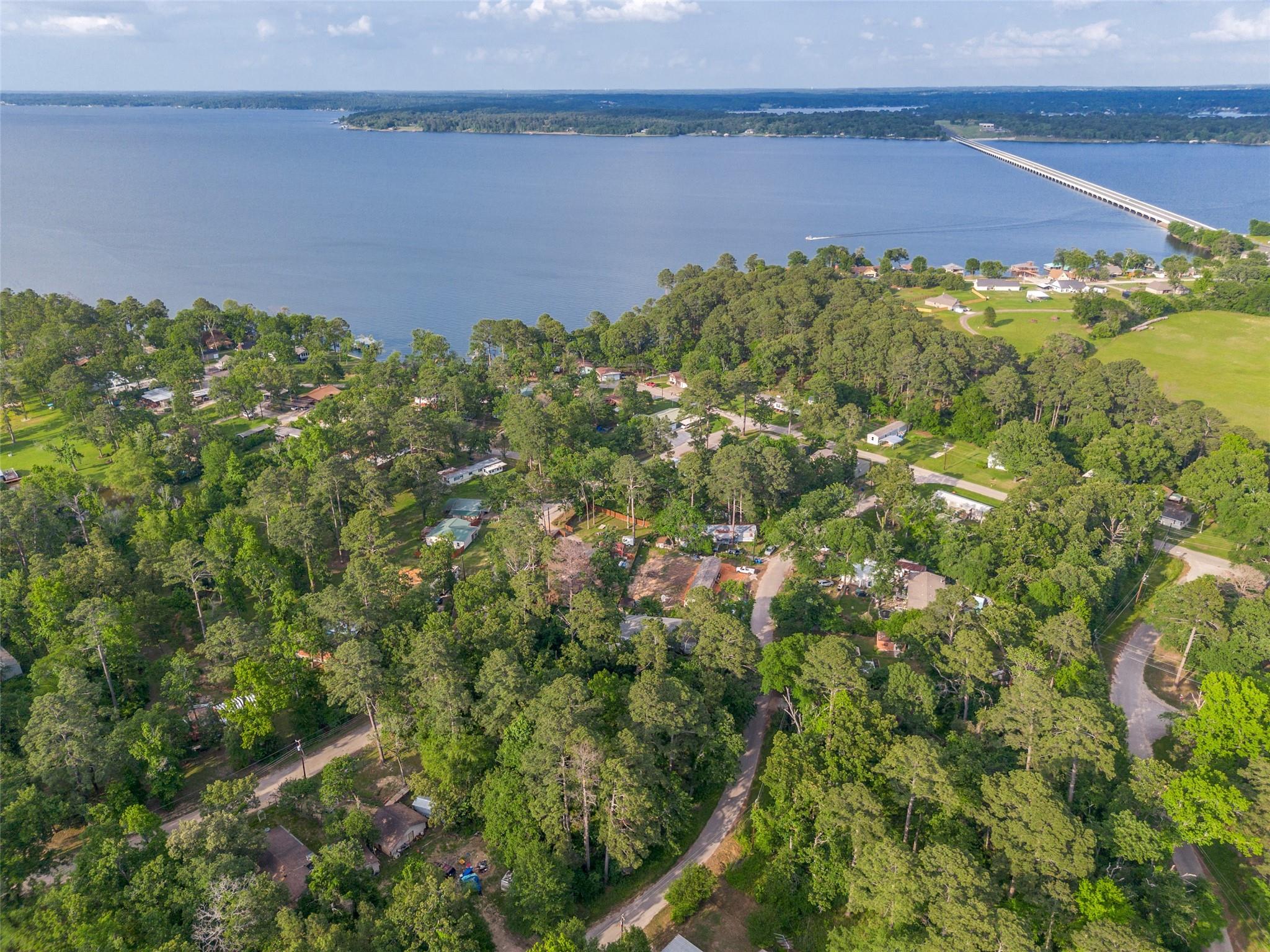 main property photo 10