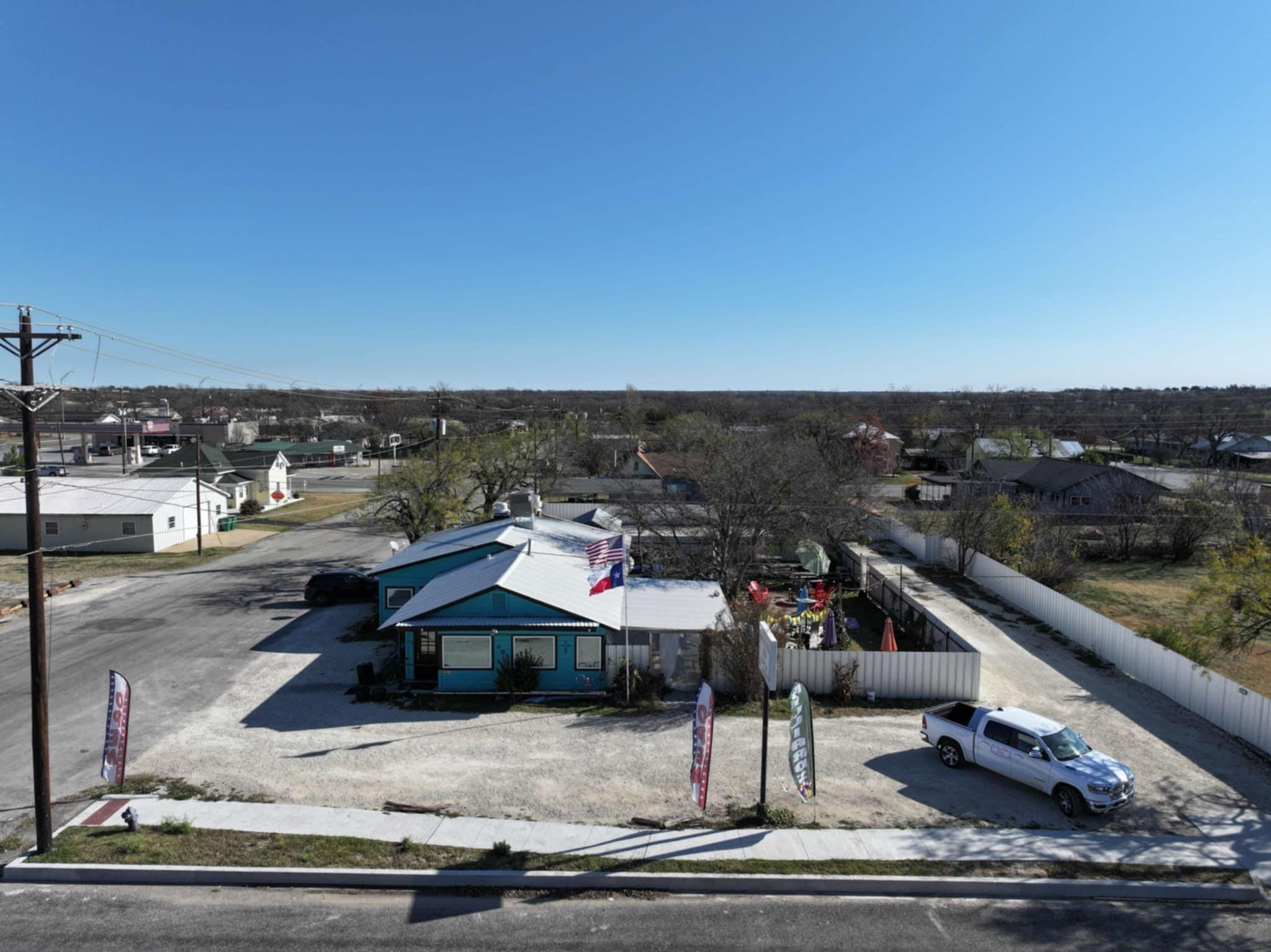 main property photo 10