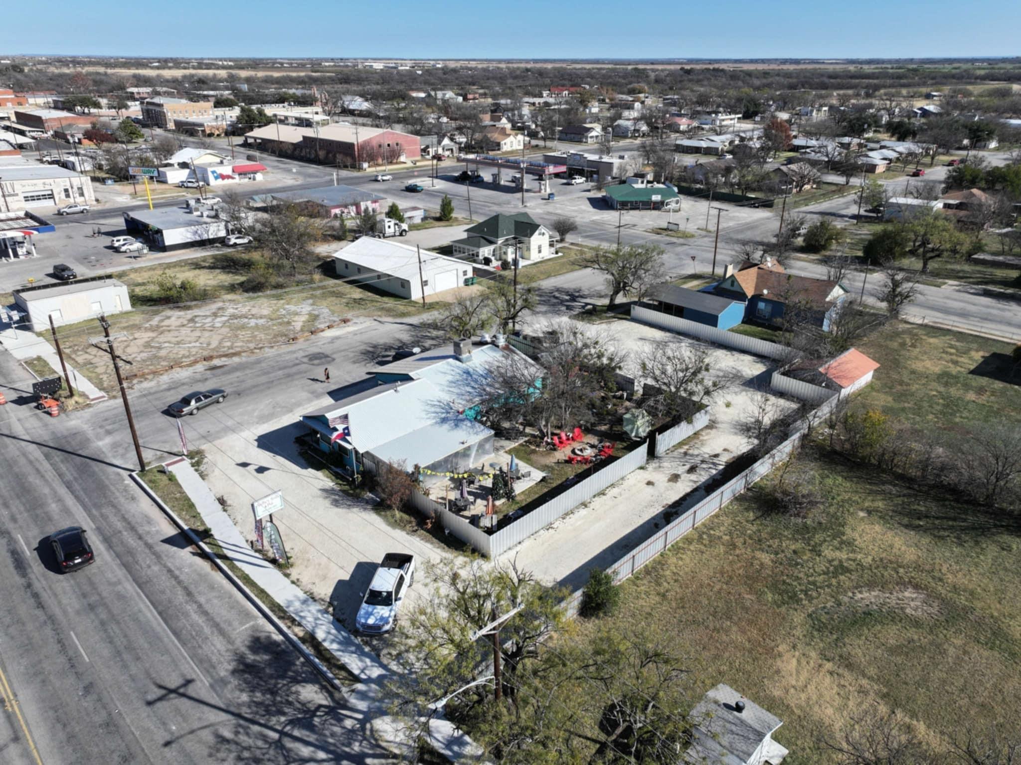 main property photo 13