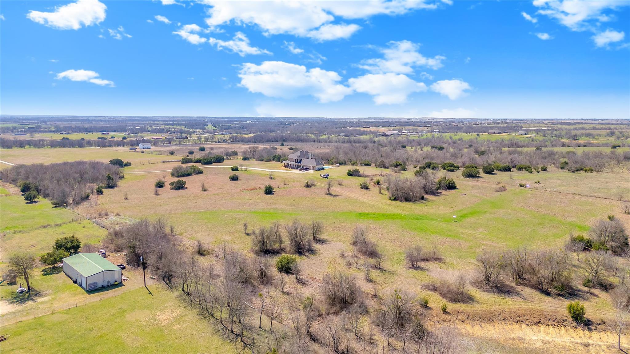 main property photo 5