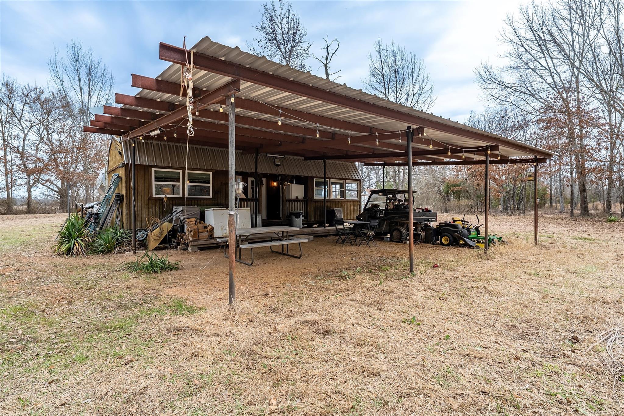 main property photo 36