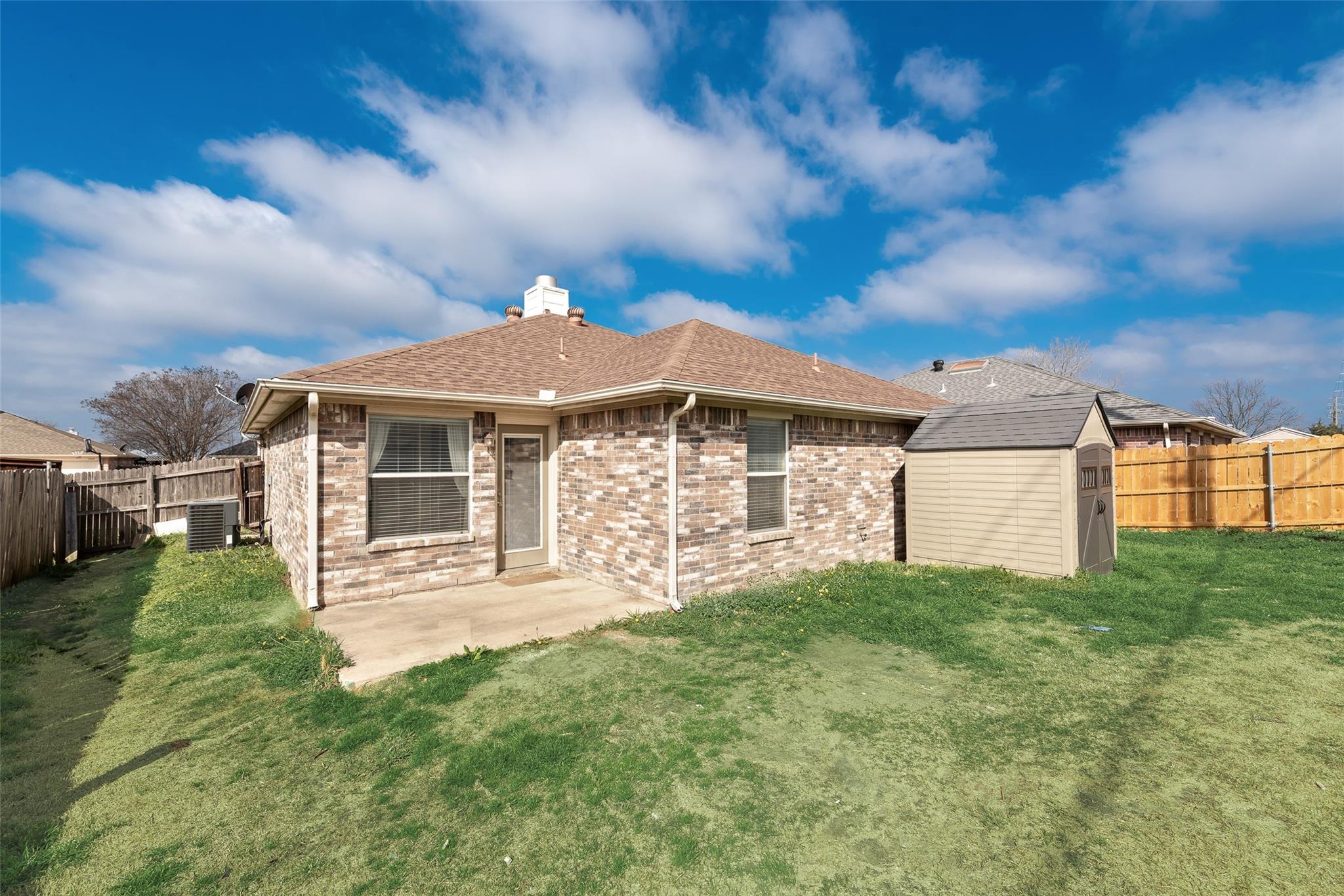 main property photo 22