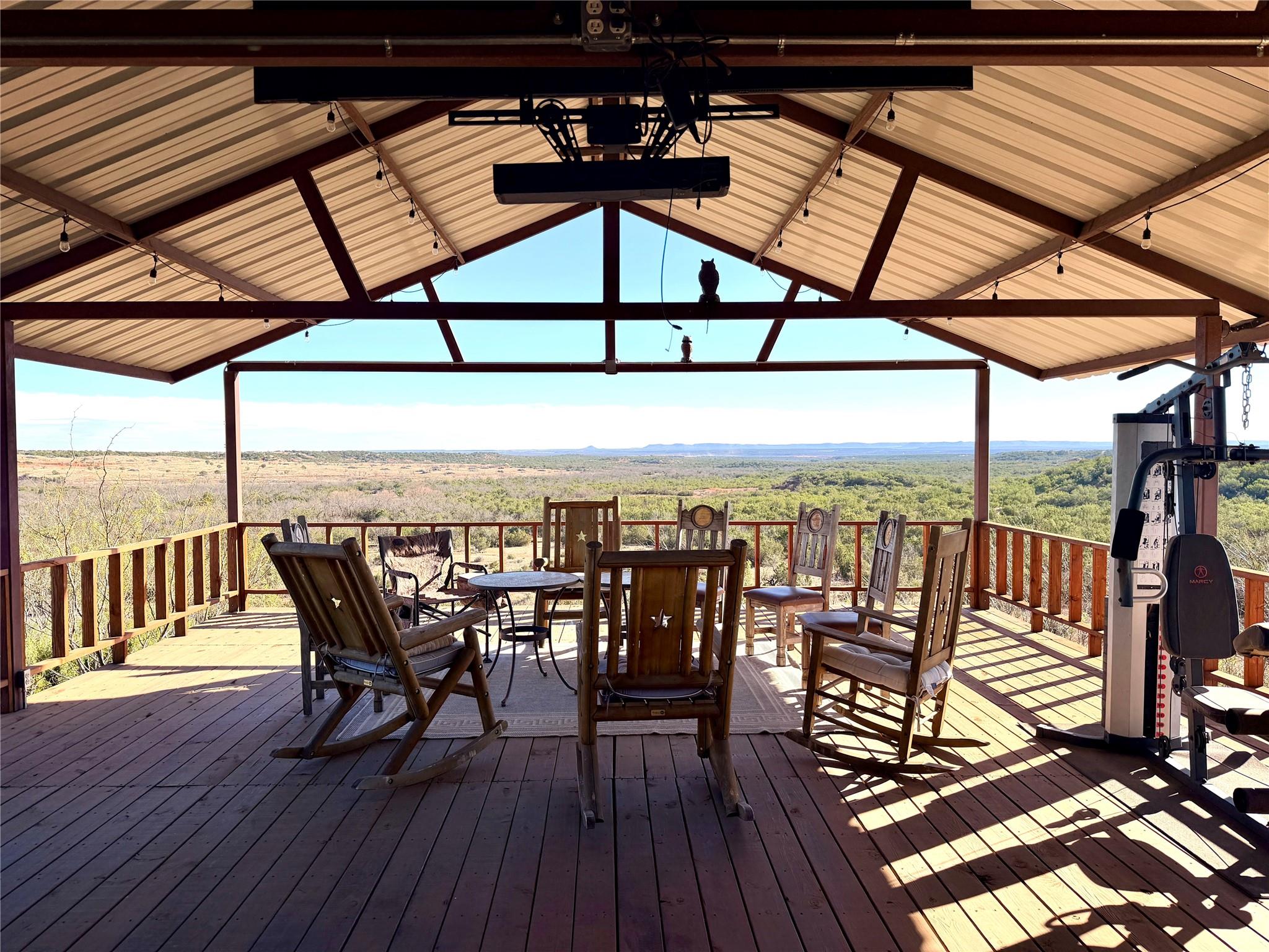 main property photo 19