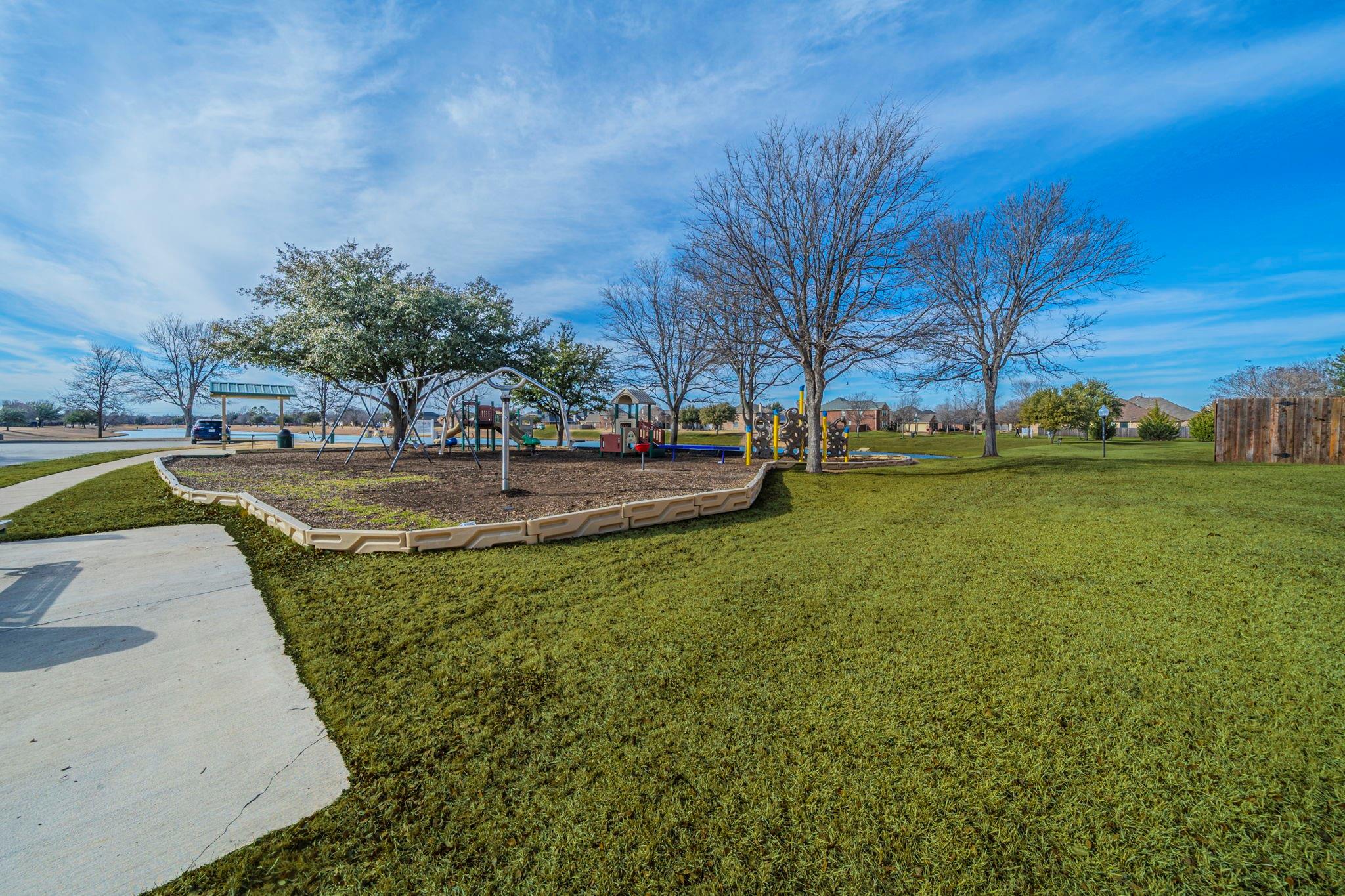 main property photo 24