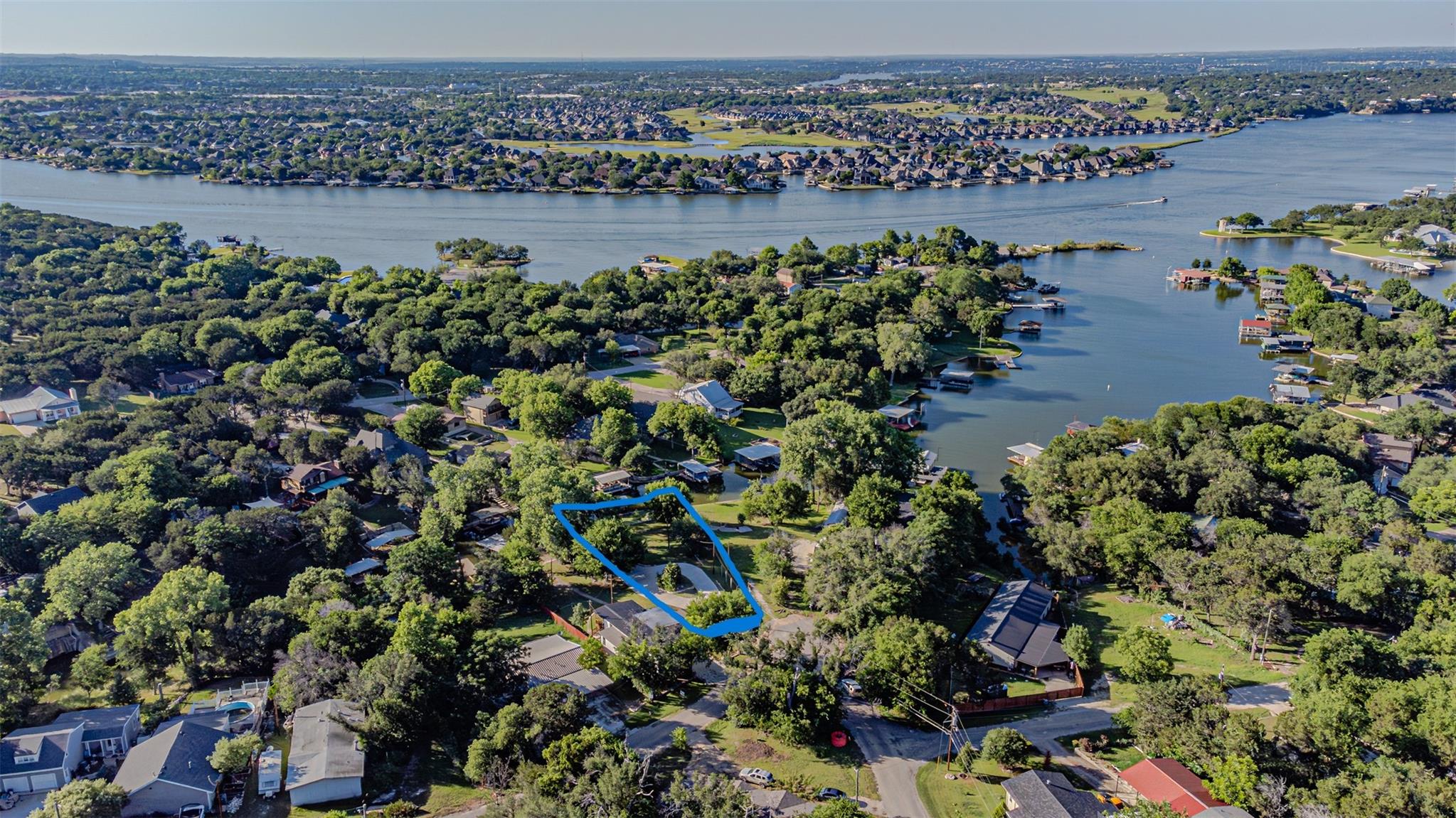main property photo 6