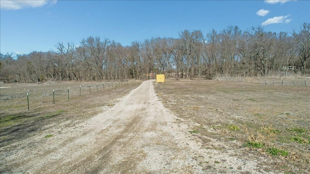main property photo 12