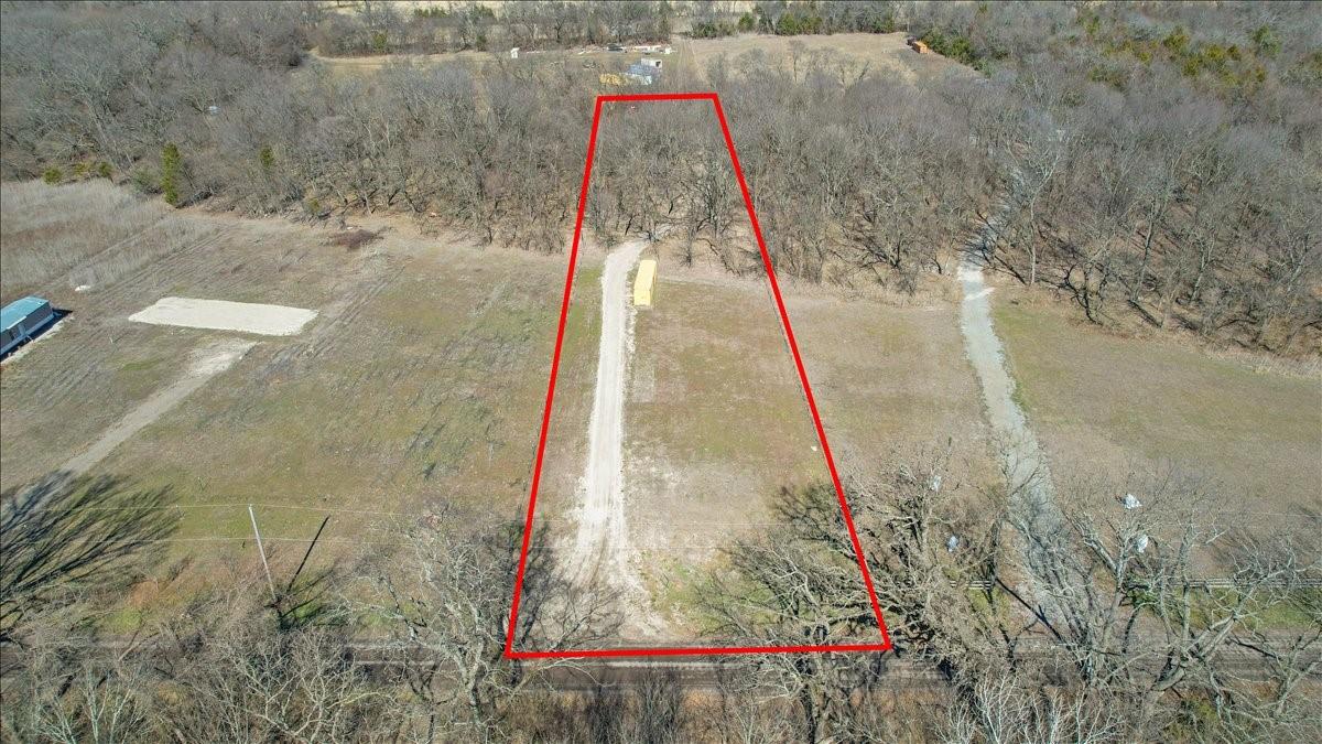 main property photo 3