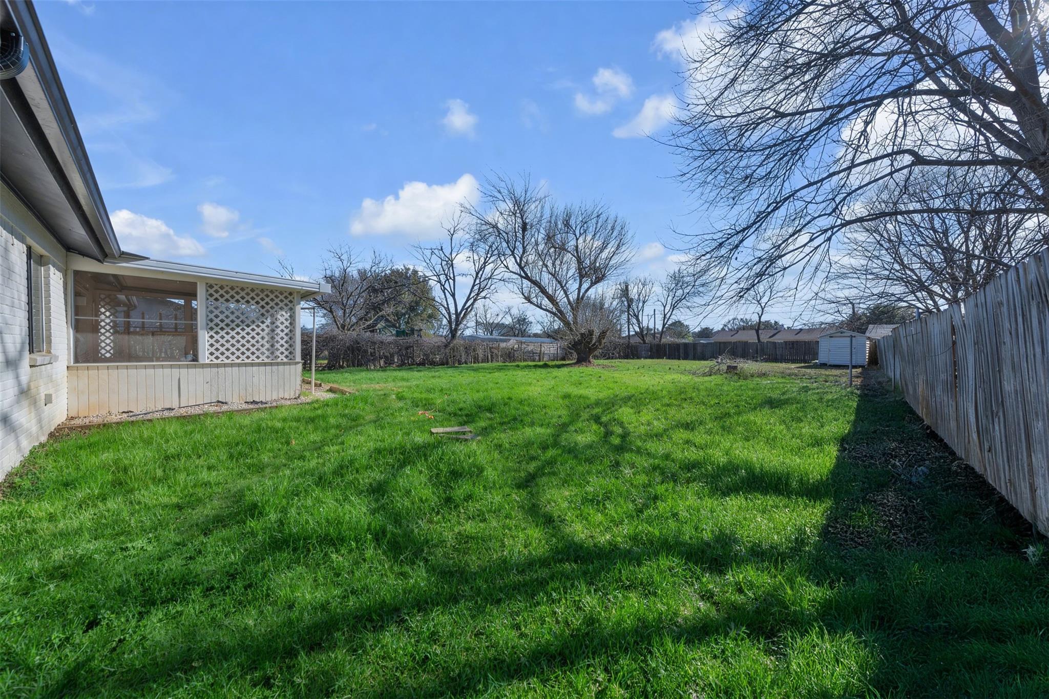 main property photo 14