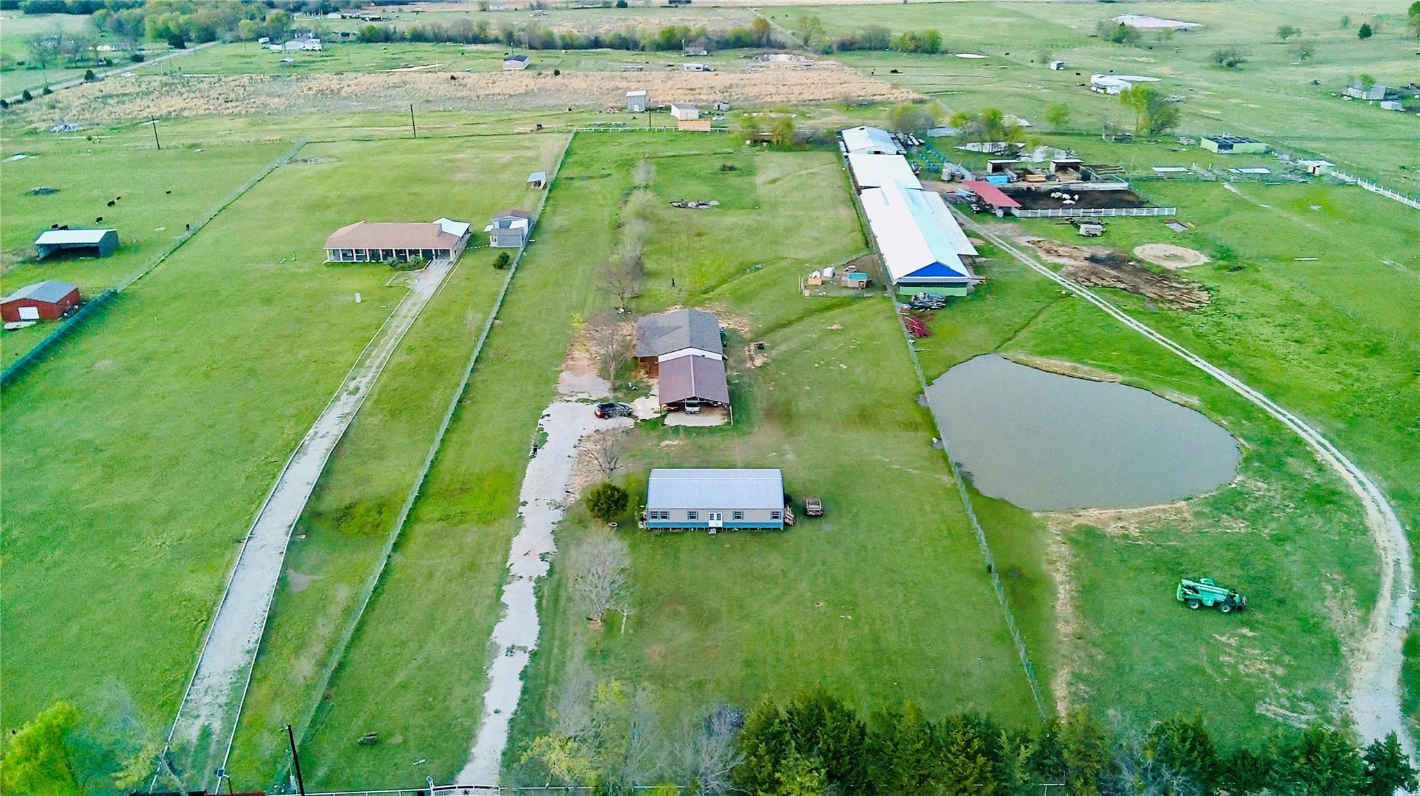 main property photo 24