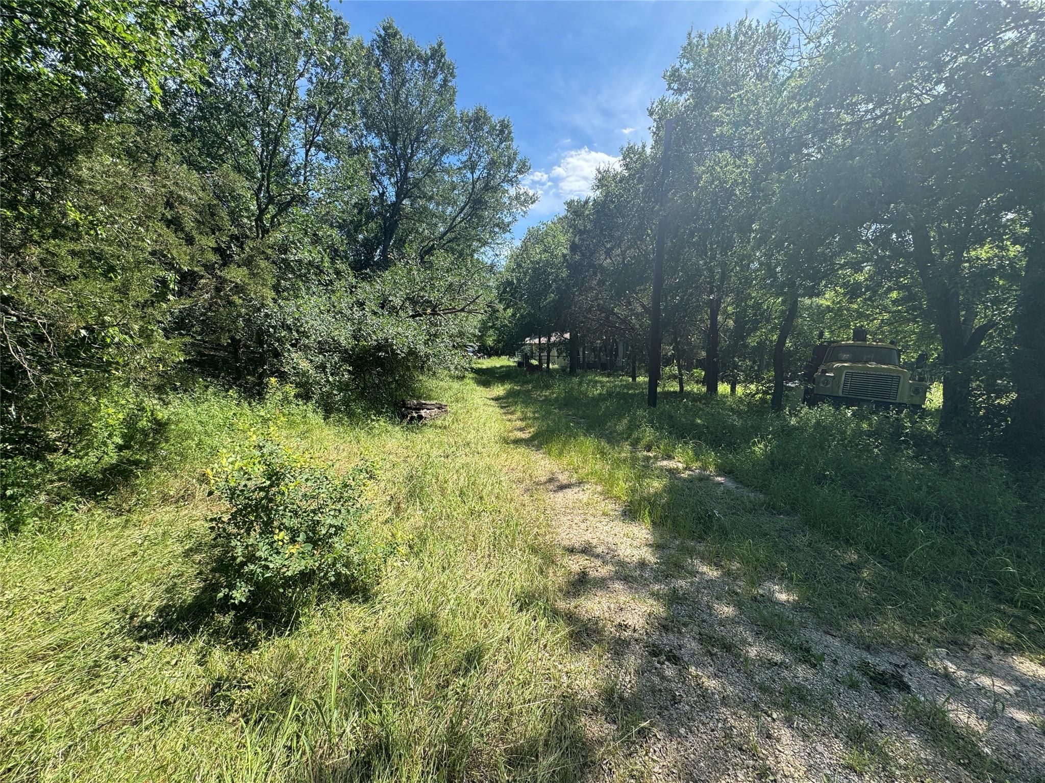 main property photo 10