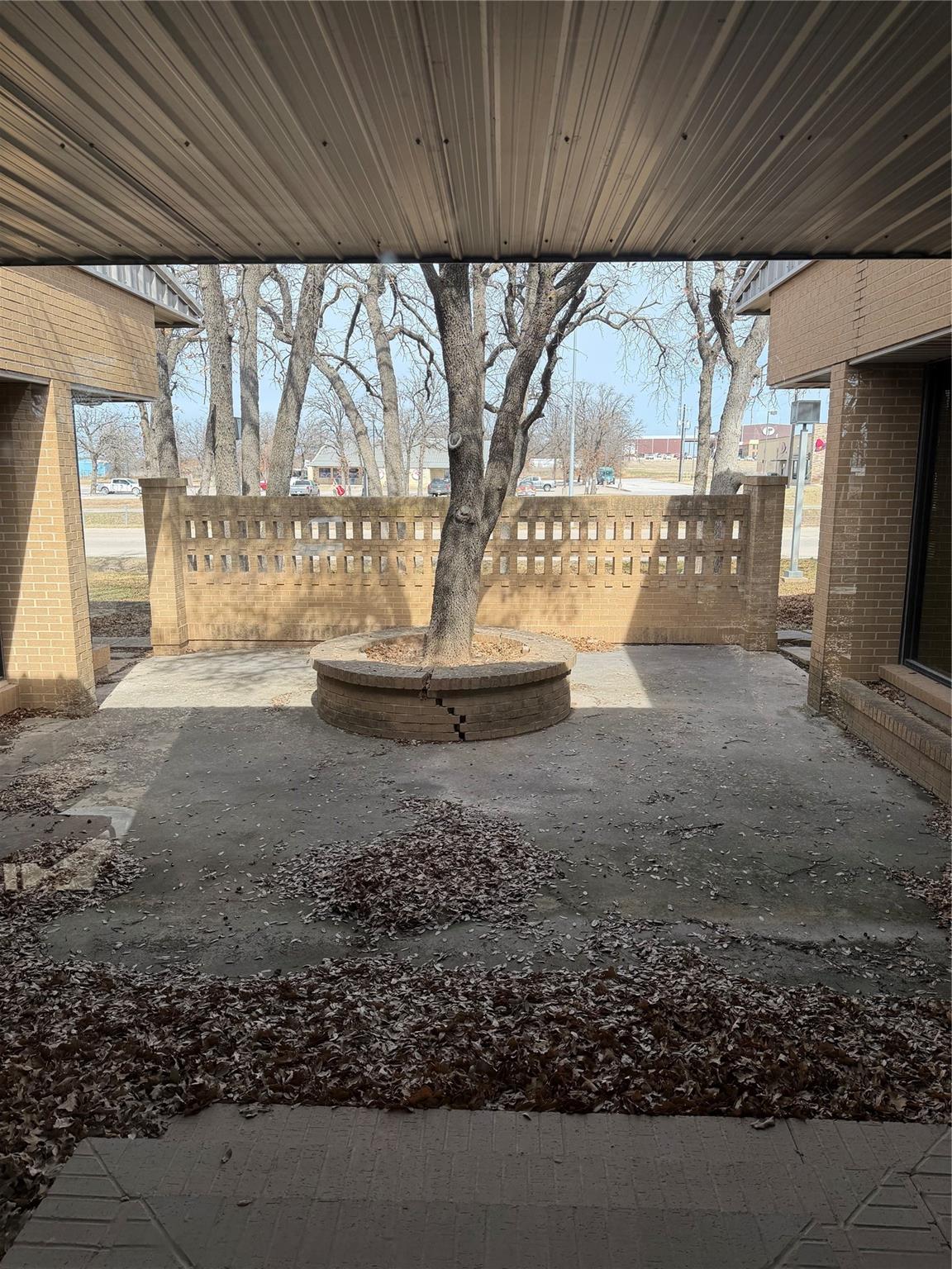 main property photo 10