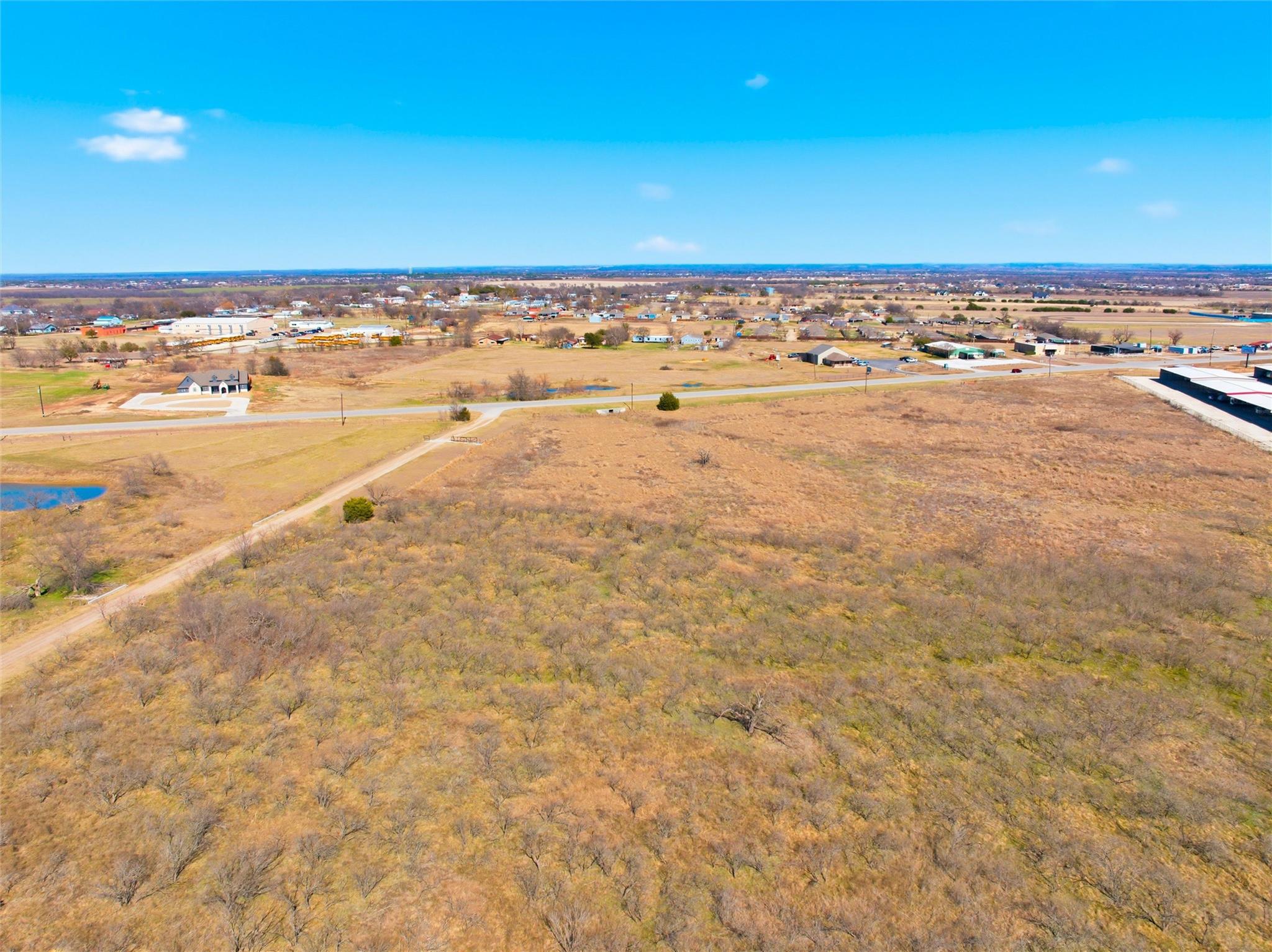 main property photo 8