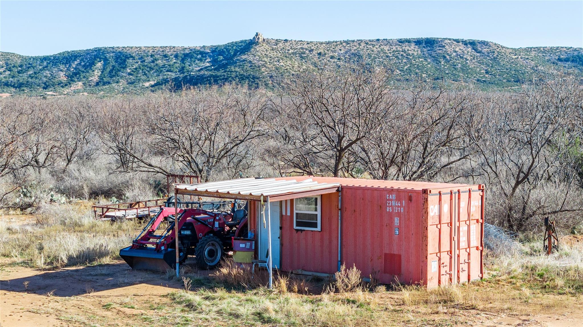 main property photo 31