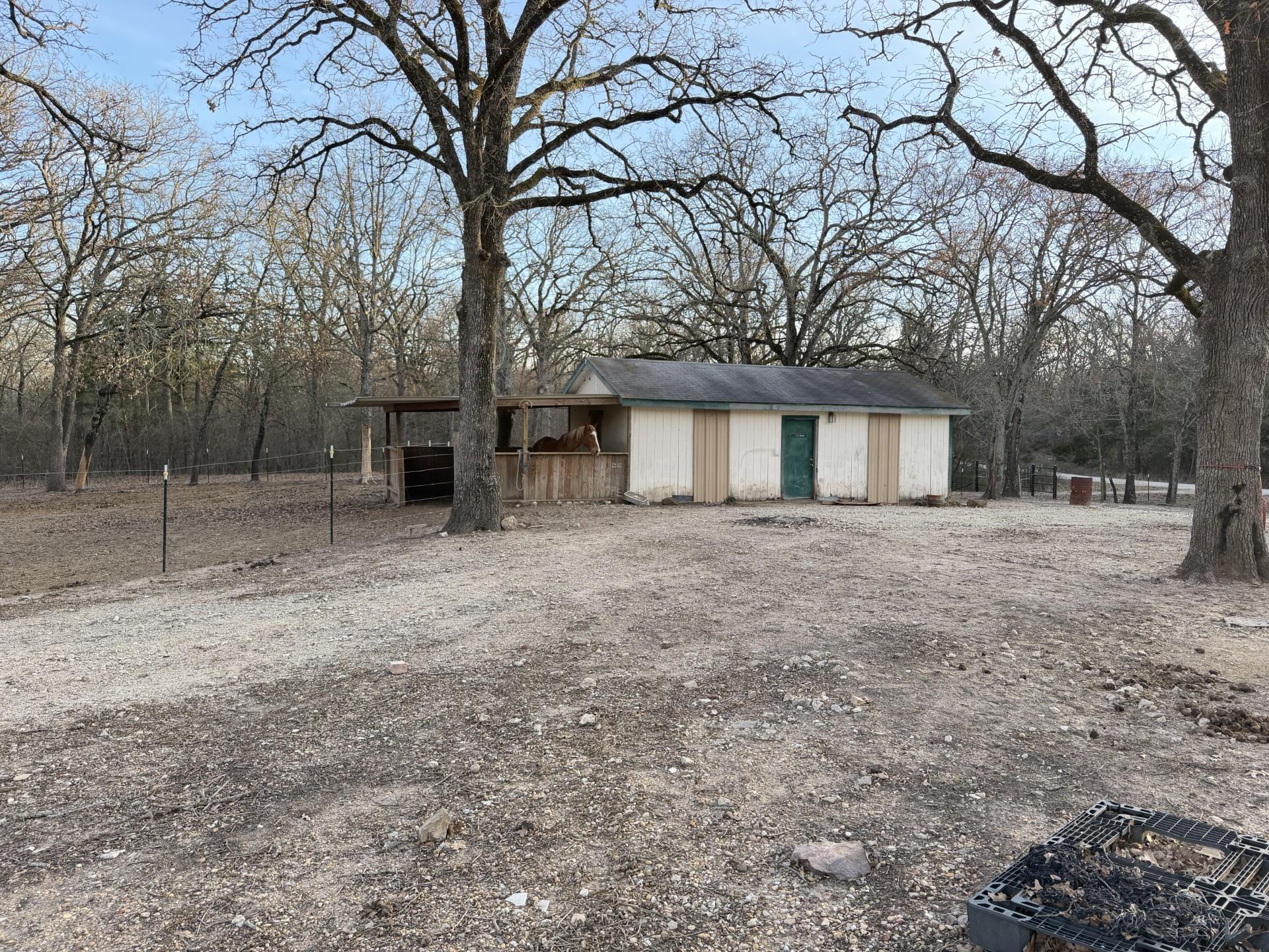 main property photo 38