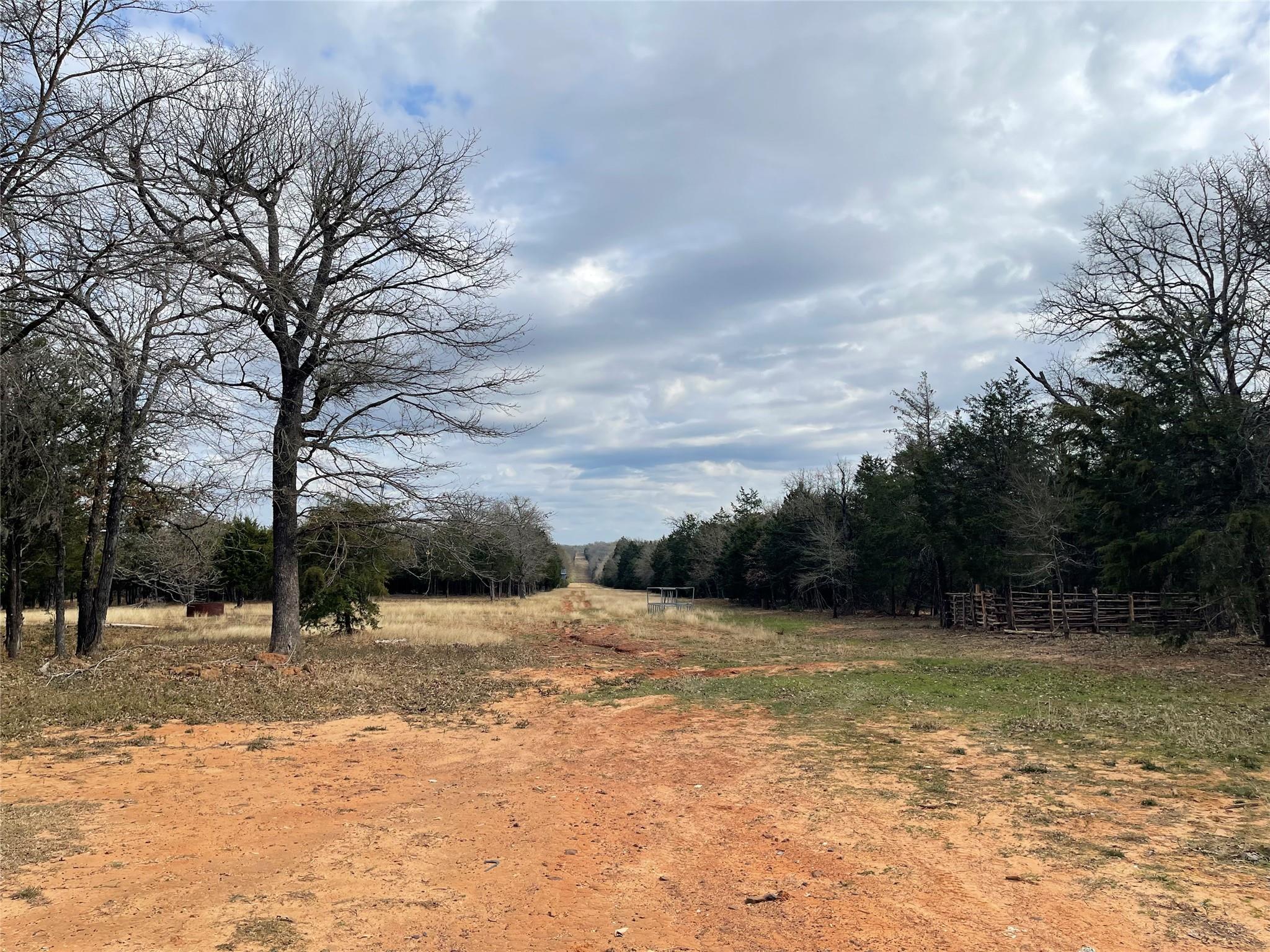 main property photo 16