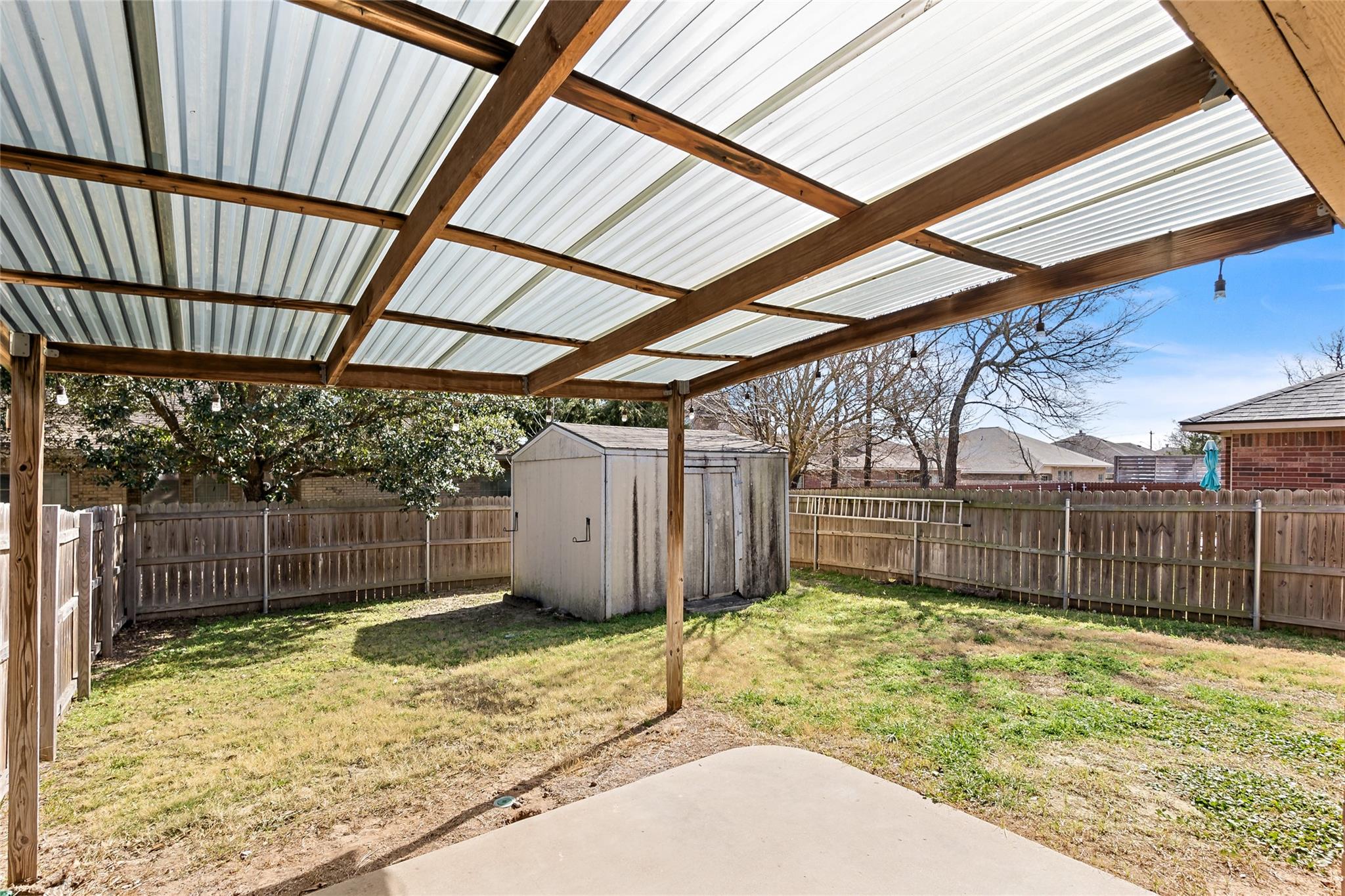 main property photo 21