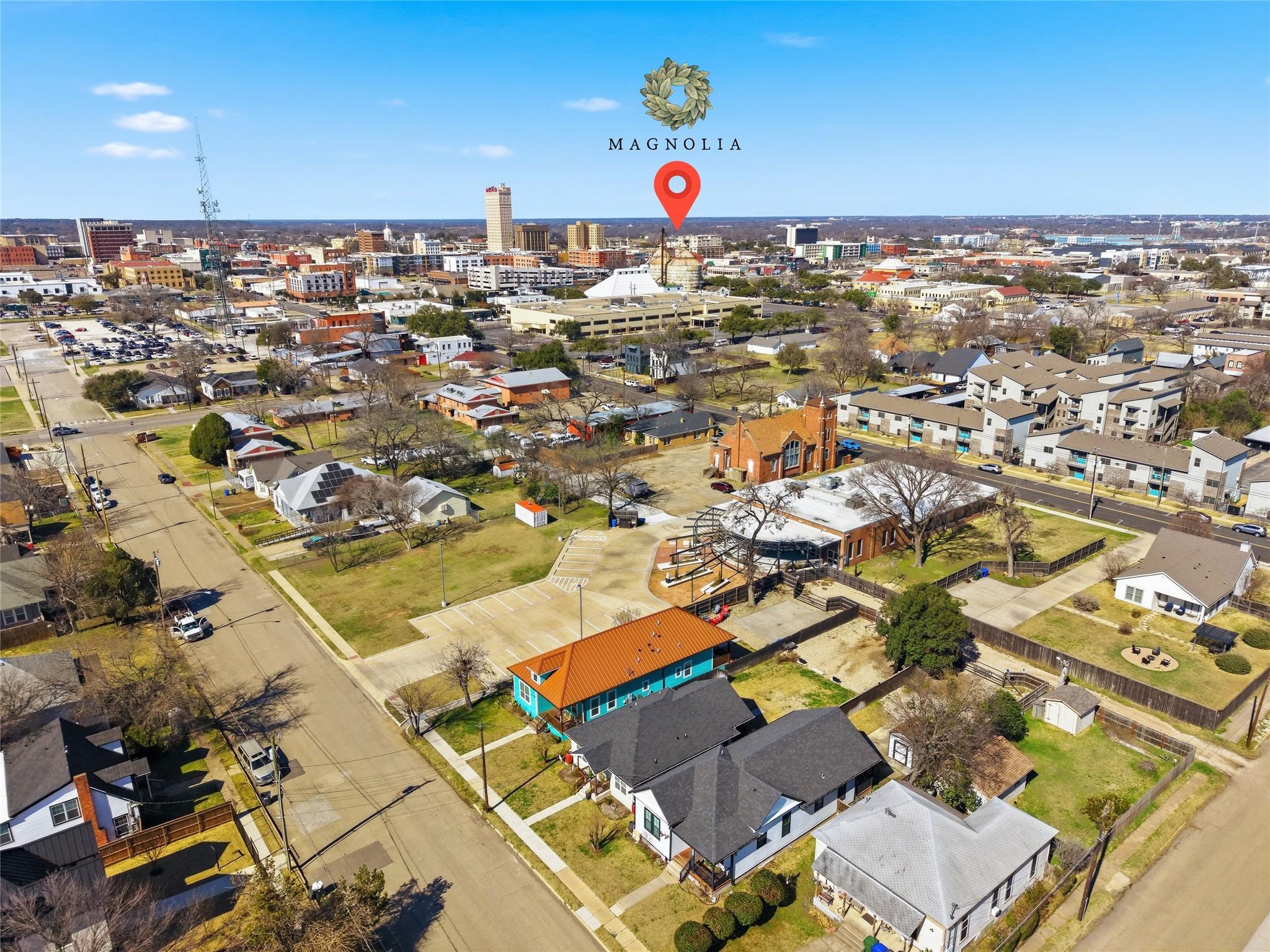 main property photo 32
