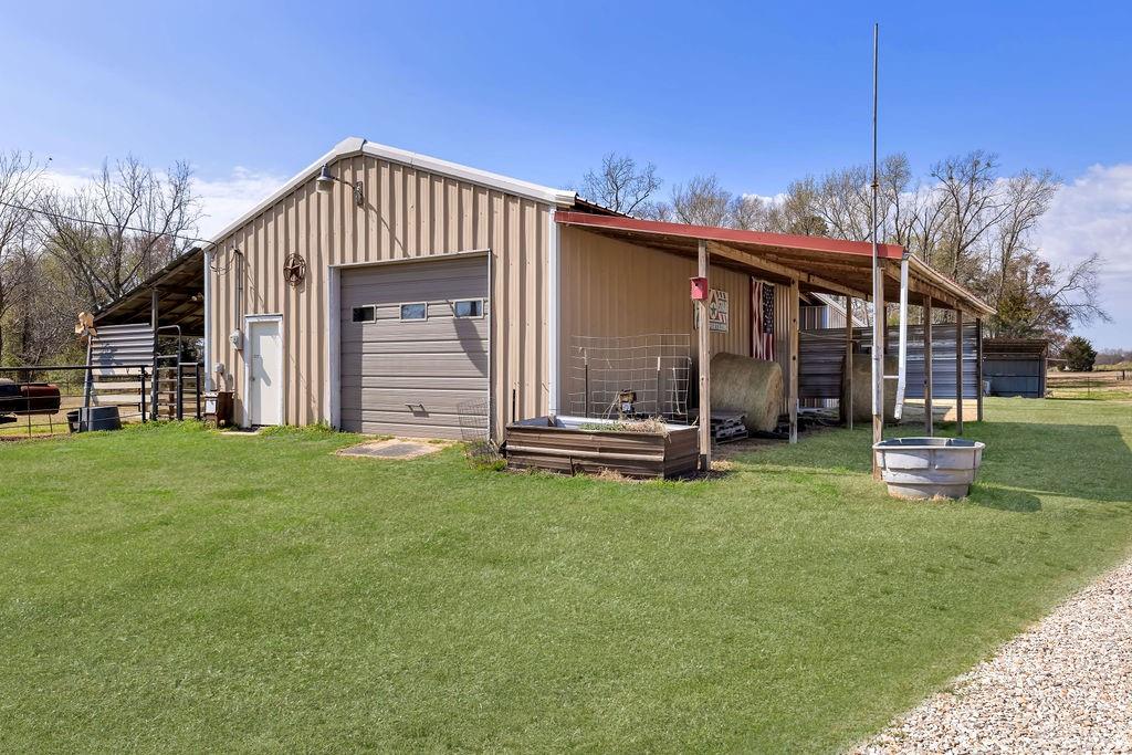 main property photo 33