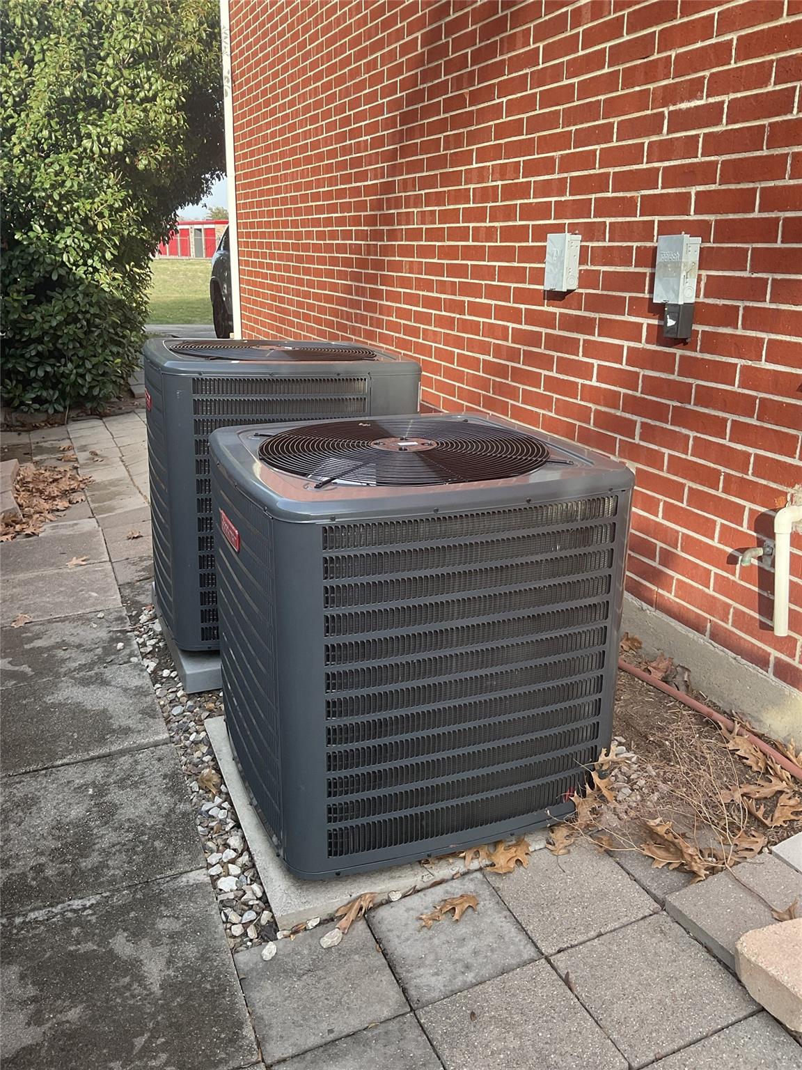 main property photo 26