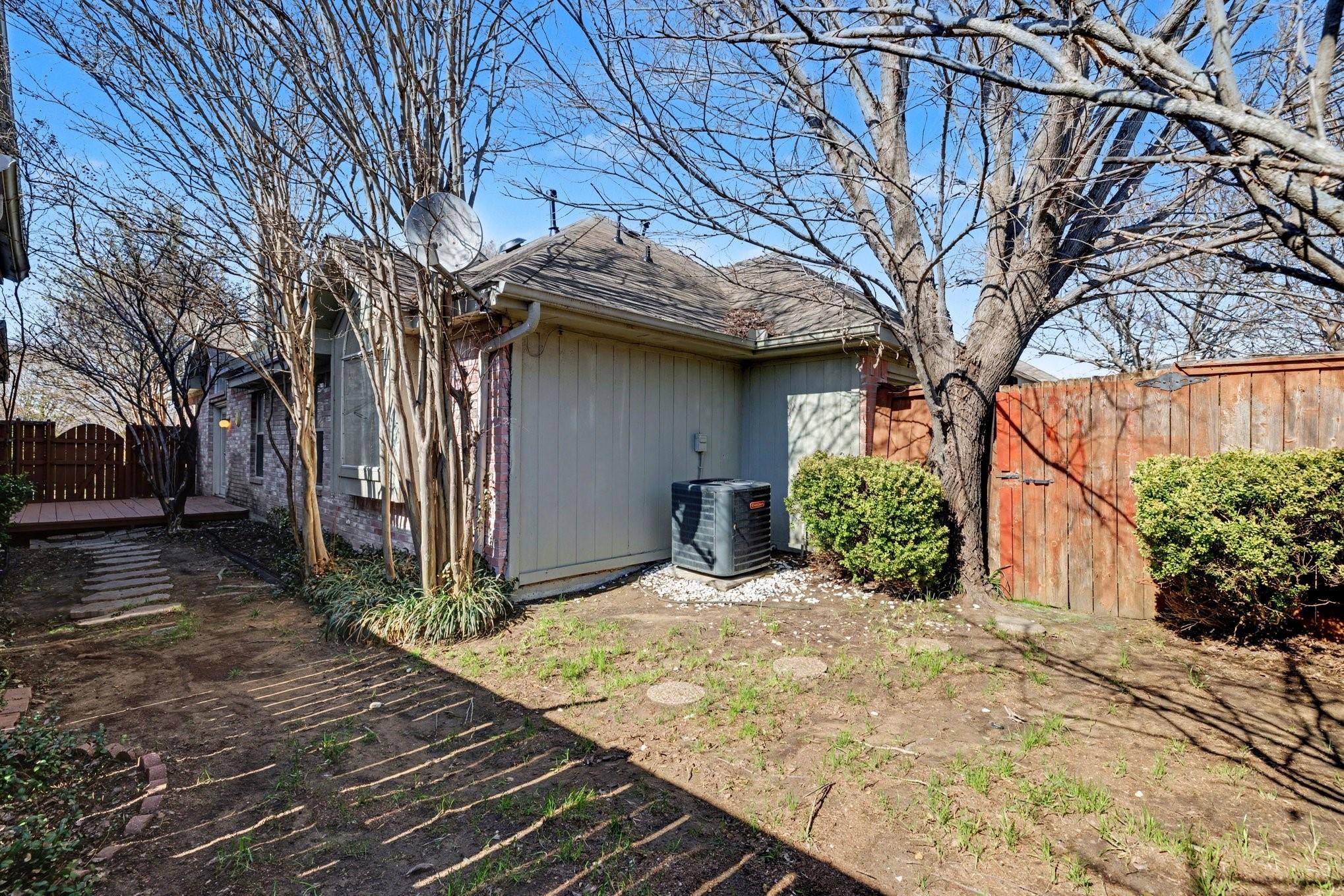 main property photo 24