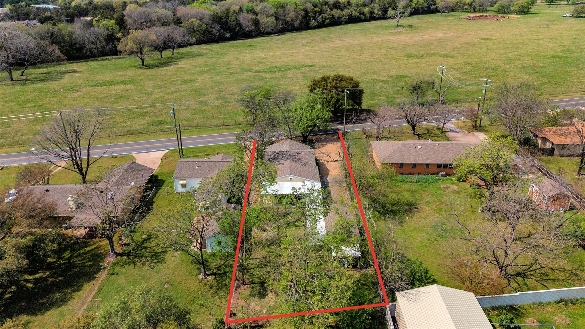 main property photo 27