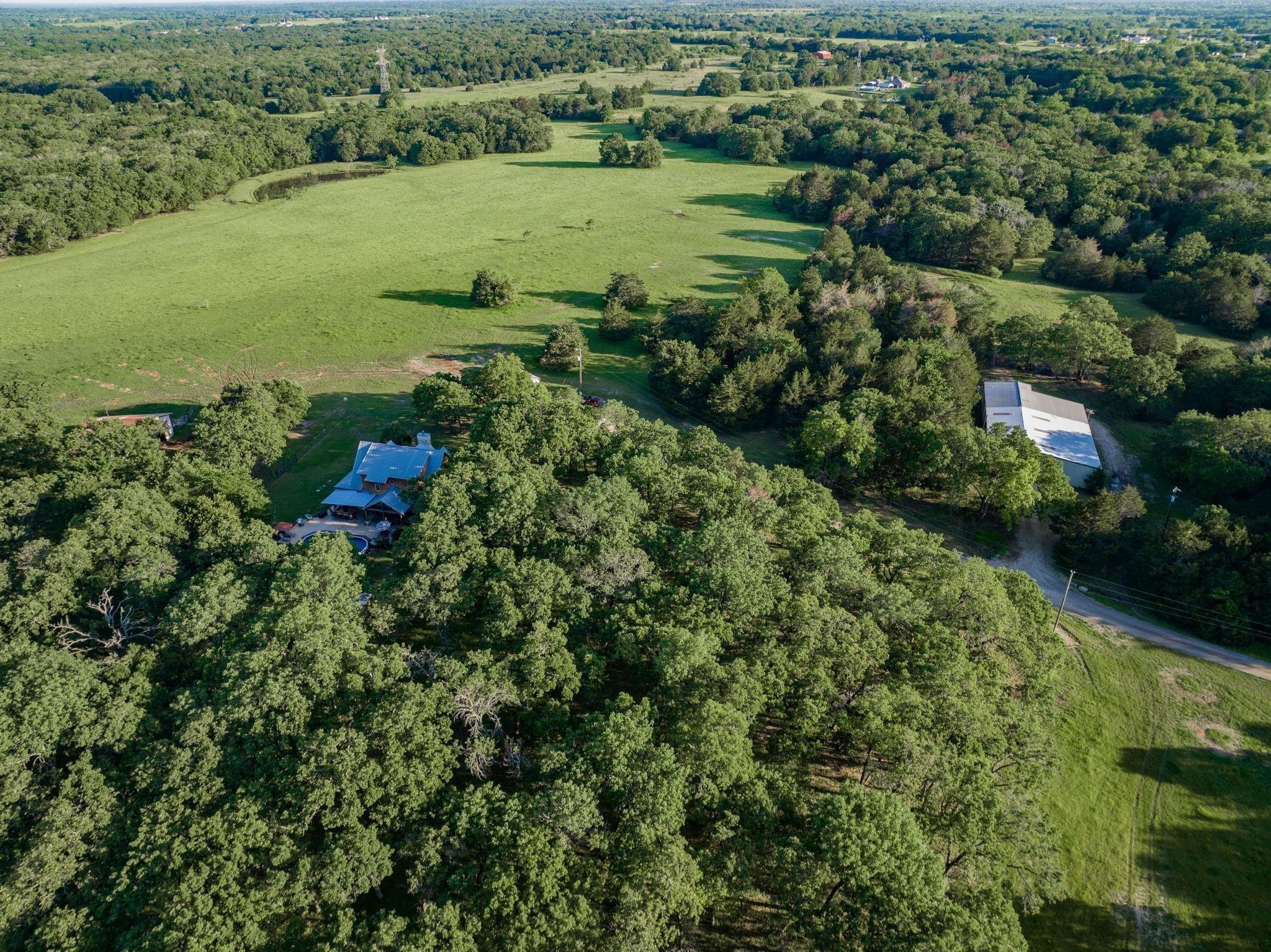 main property photo 32