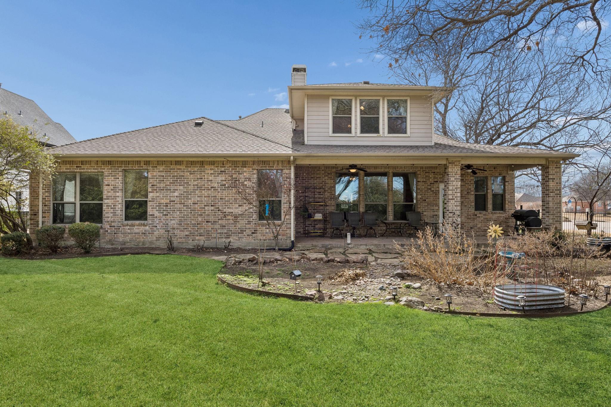 main property photo 38