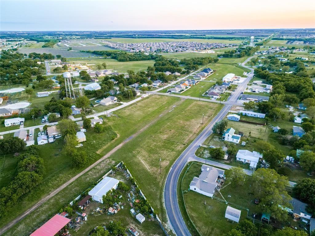 main property photo 8