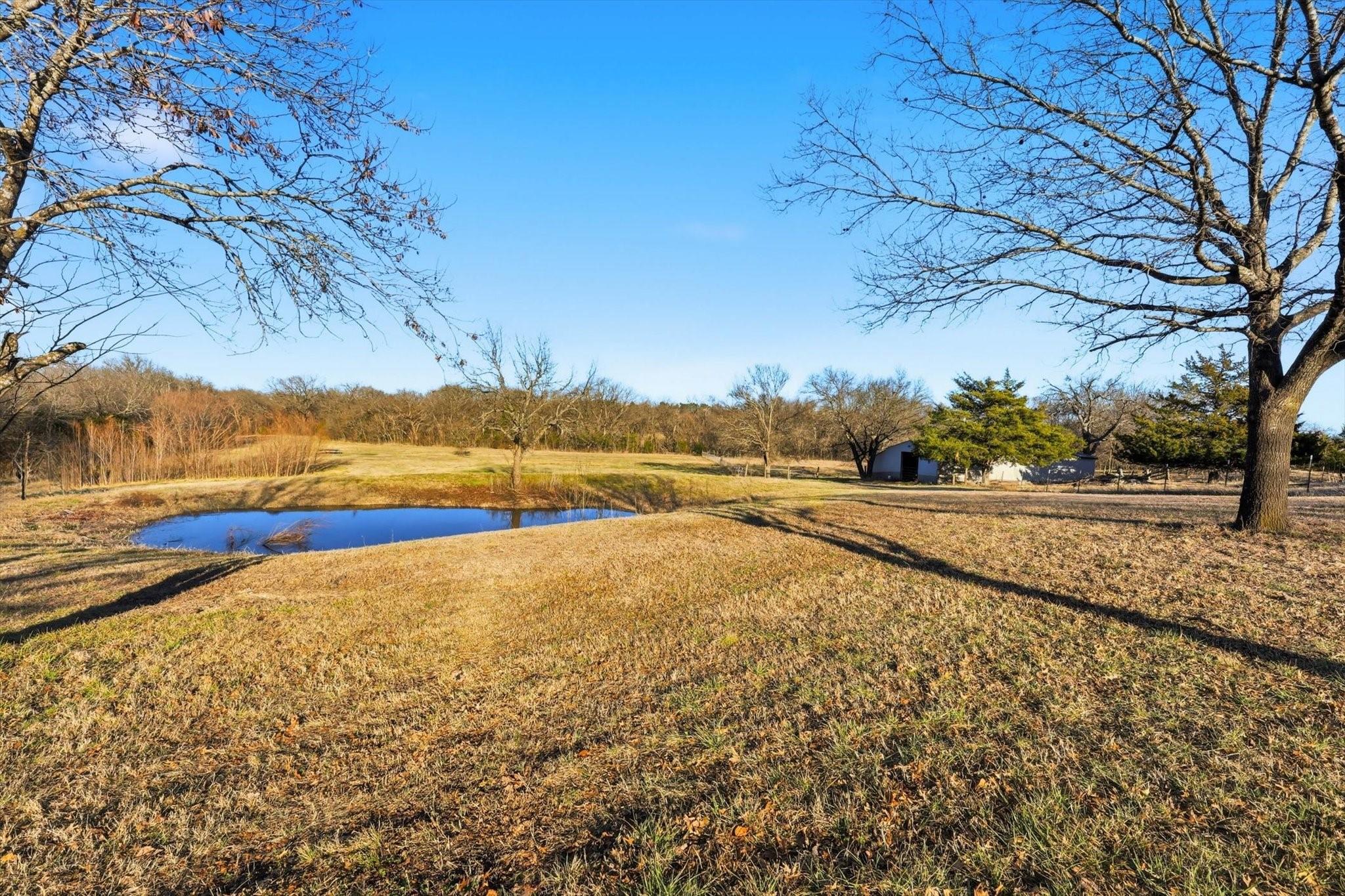 main property photo 17