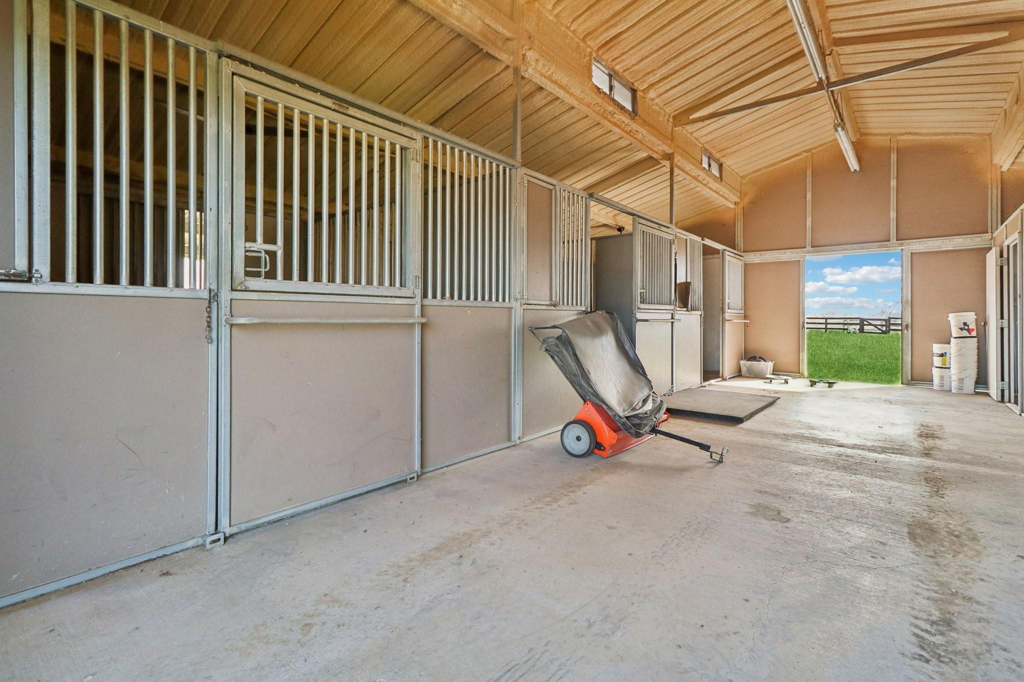 main property photo 38