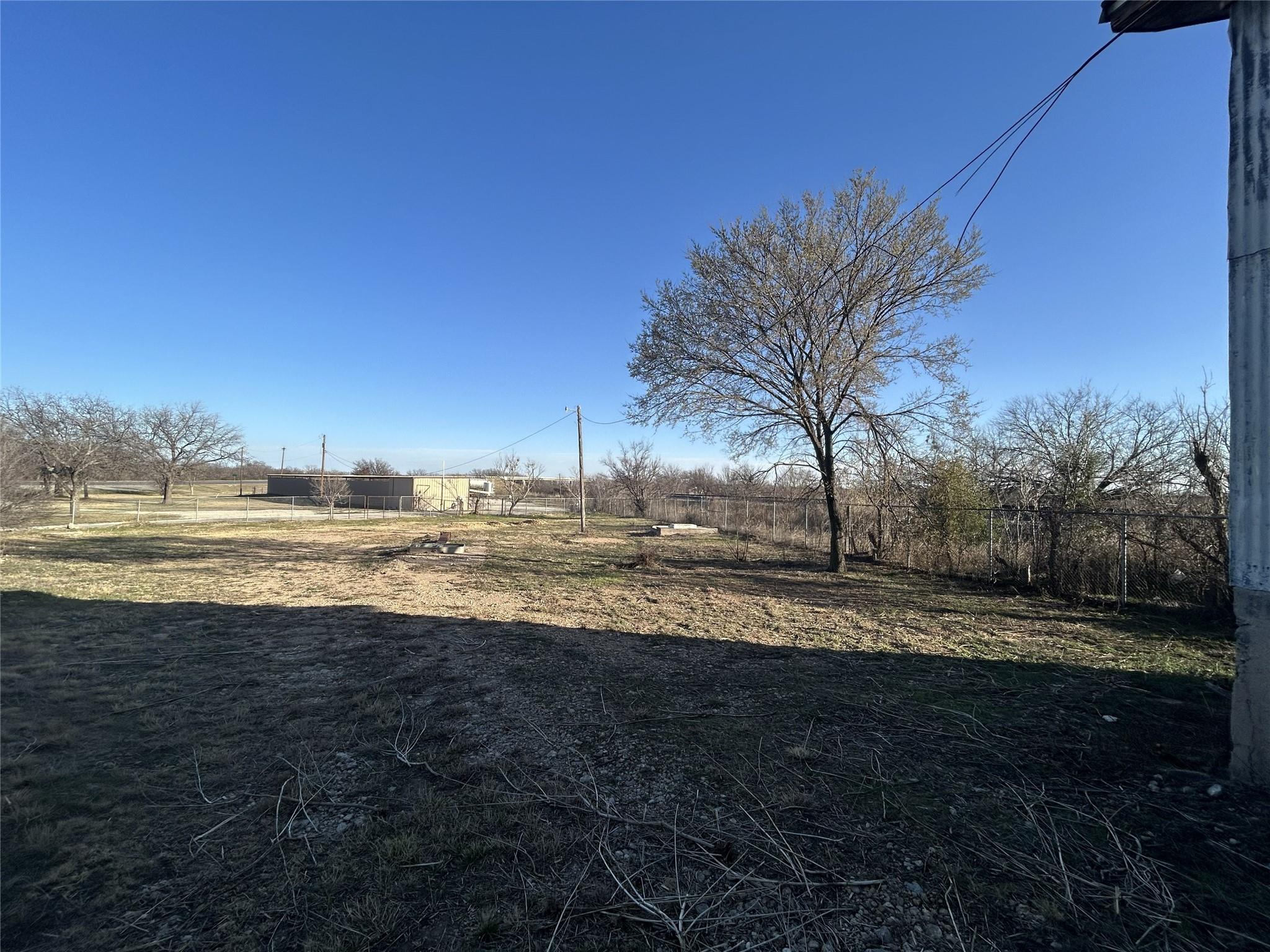 main property photo 21