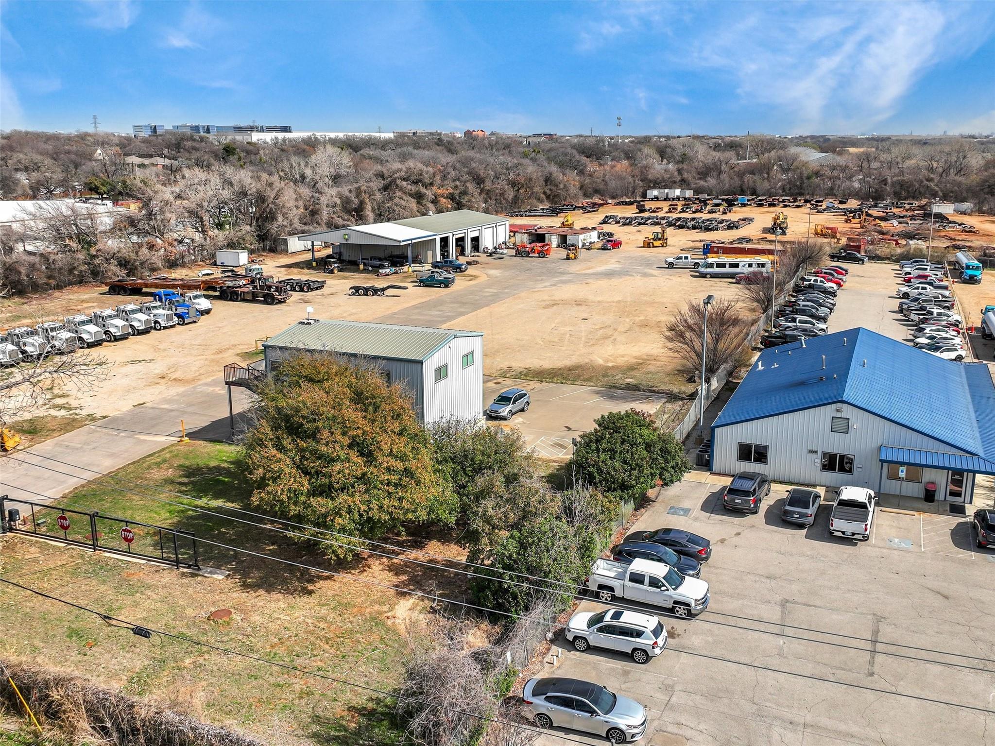 main property photo 19