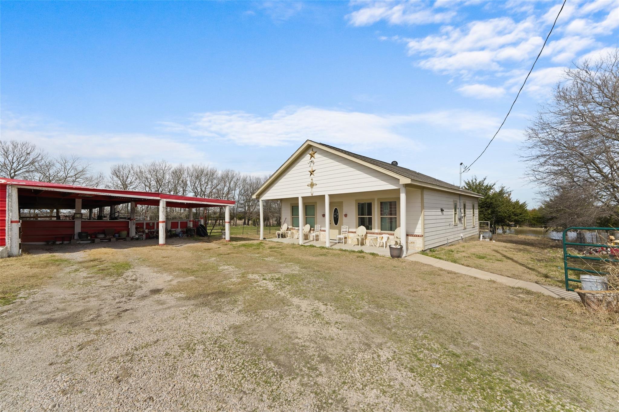 main property photo 14