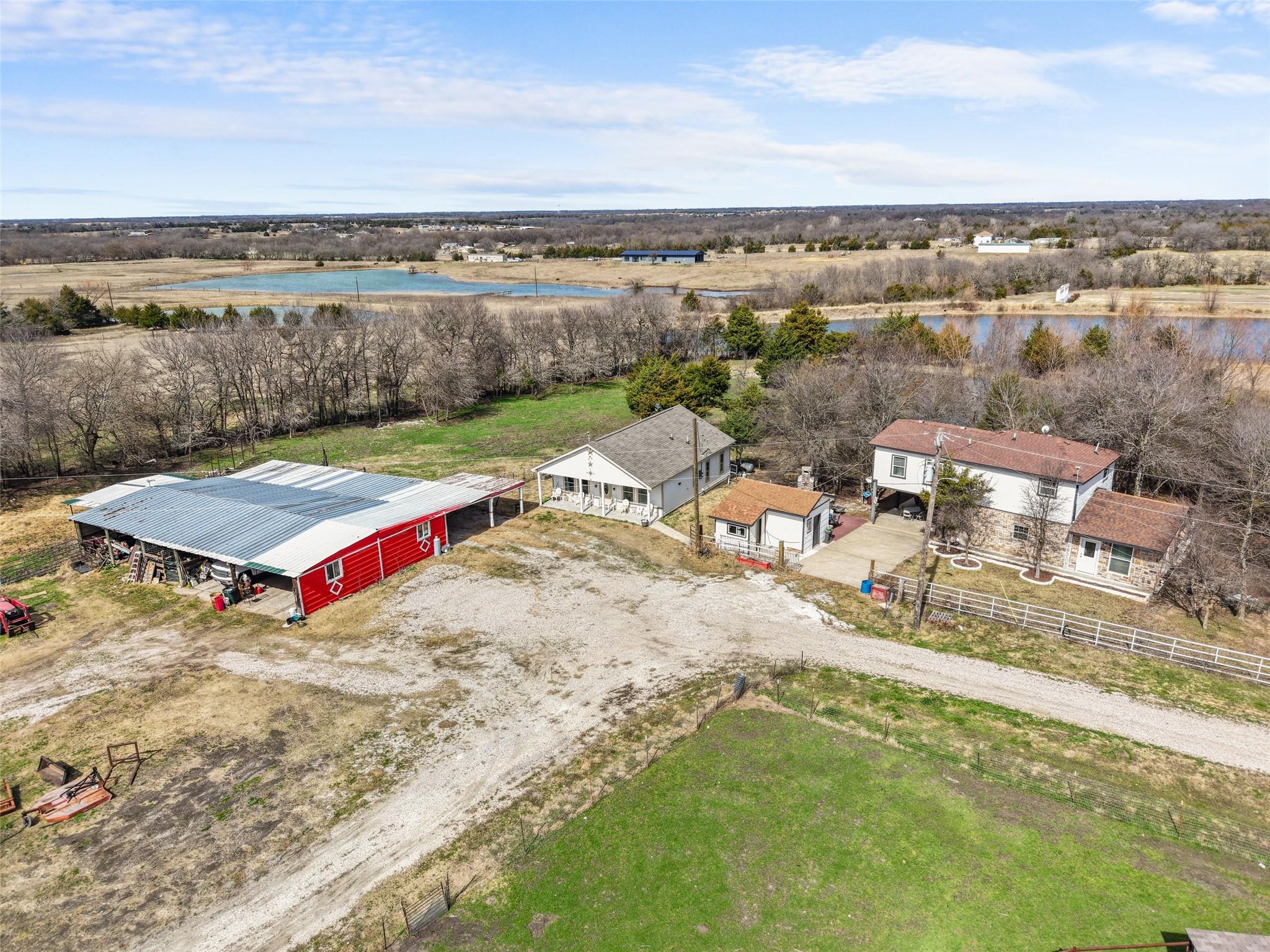 main property photo 2