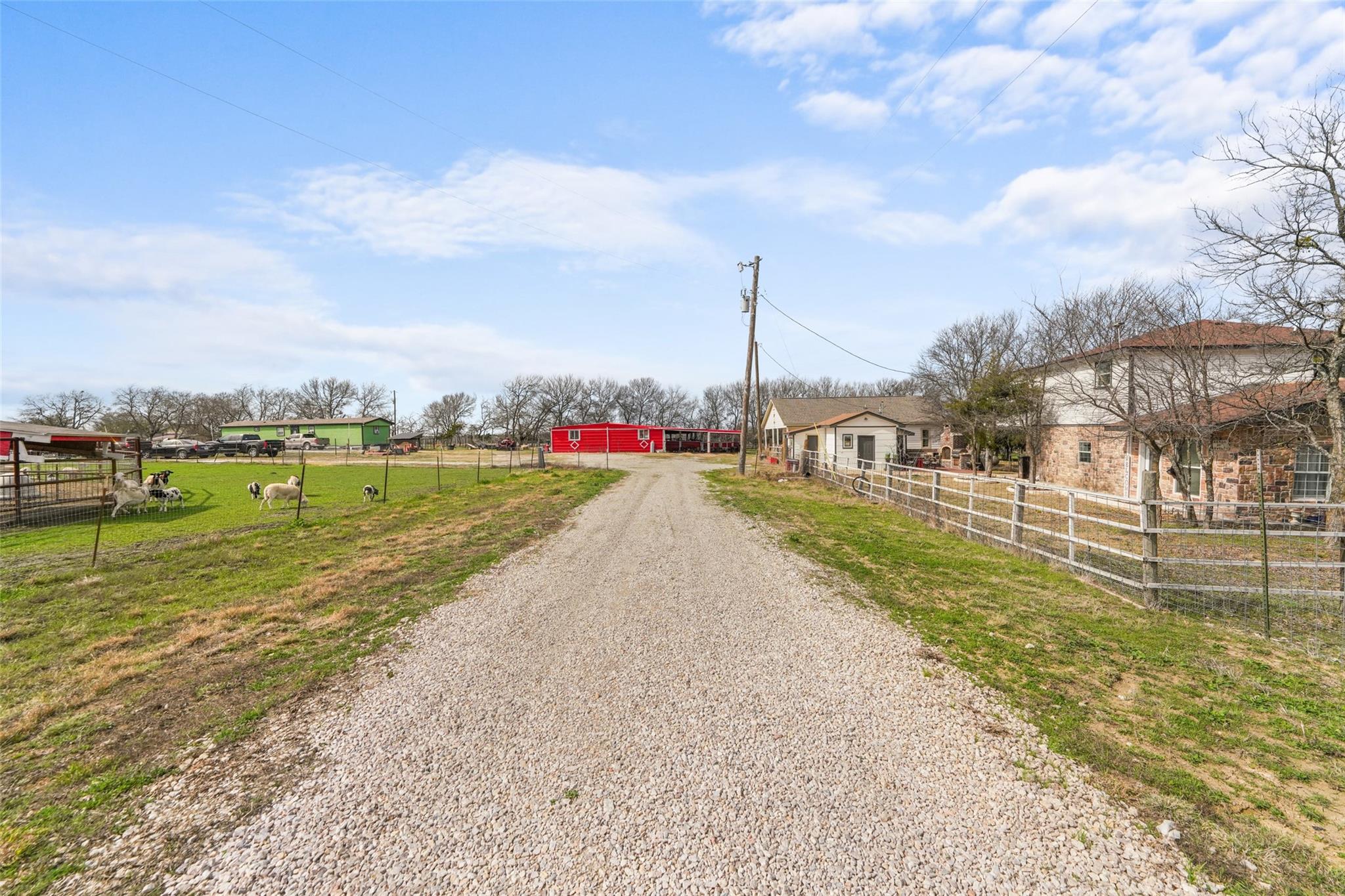 main property photo 26