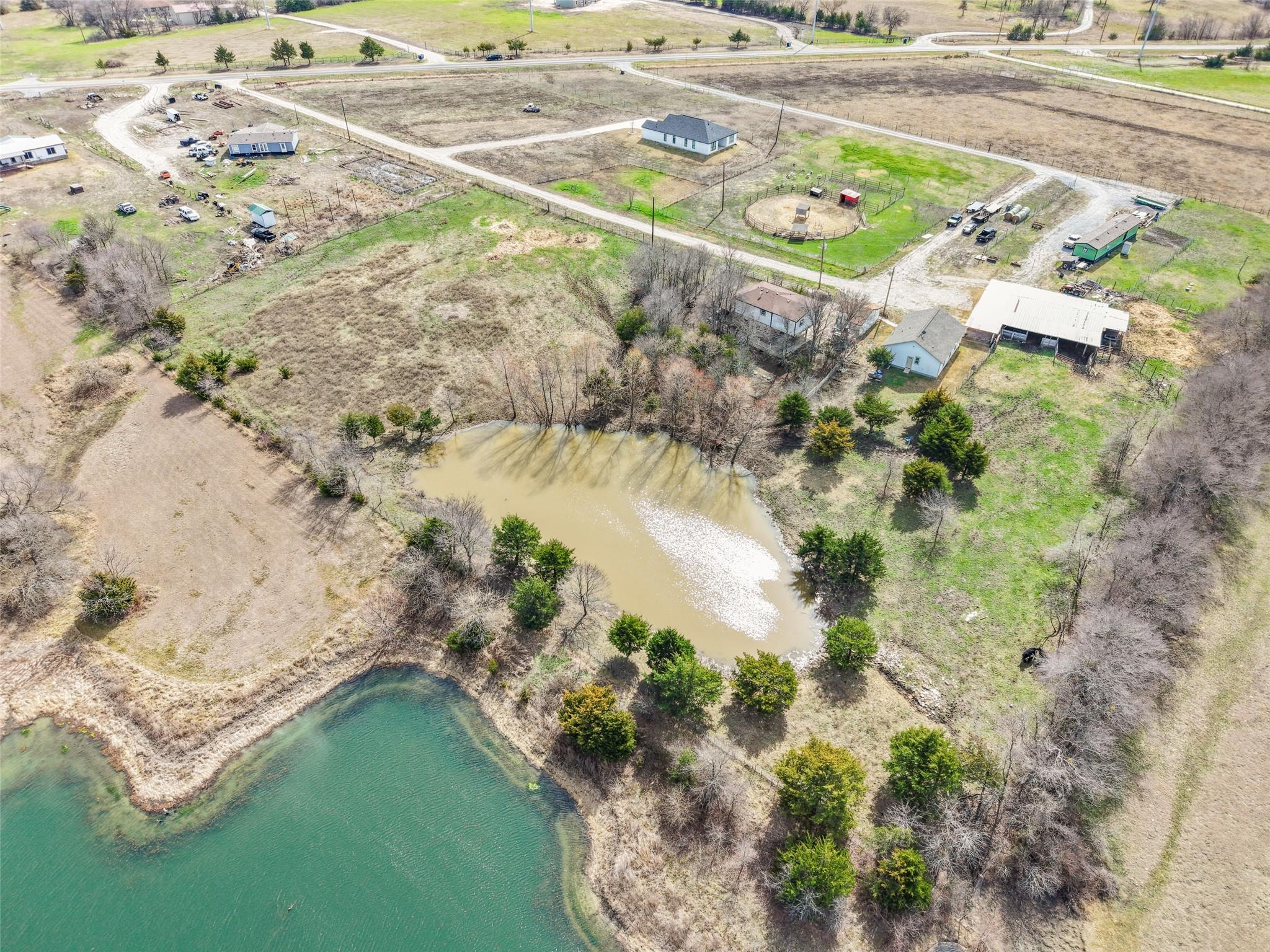 main property photo 31