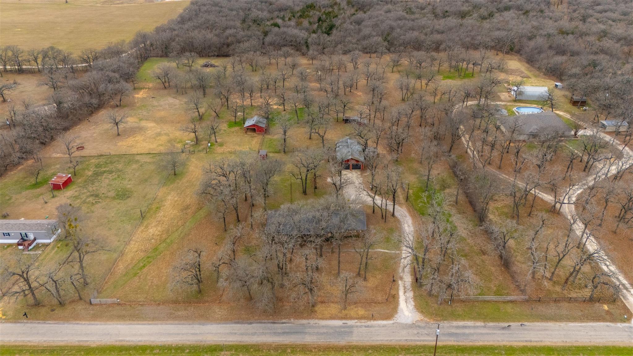 main property photo 39