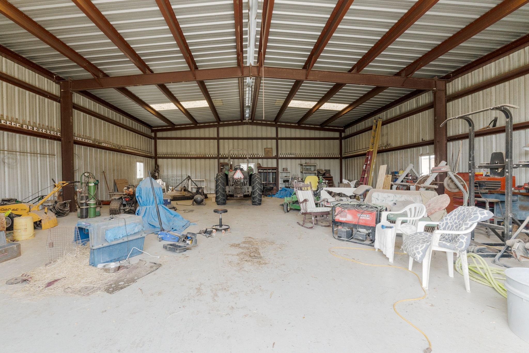 main property photo 27