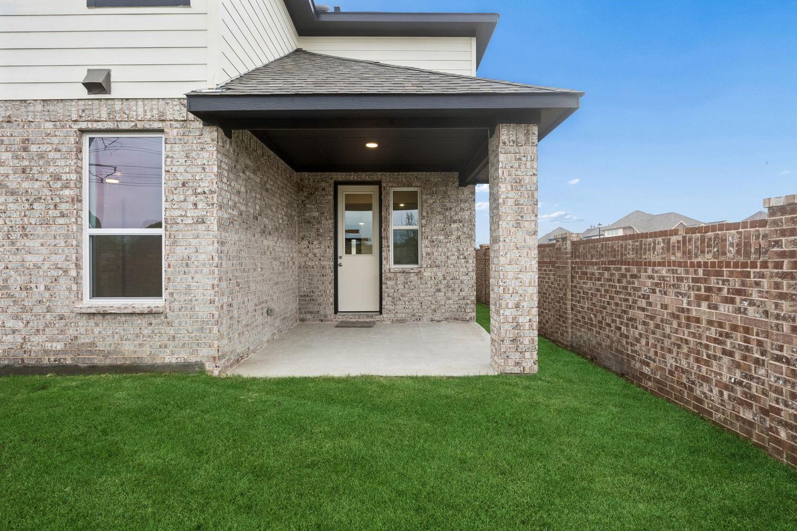 main property photo 22