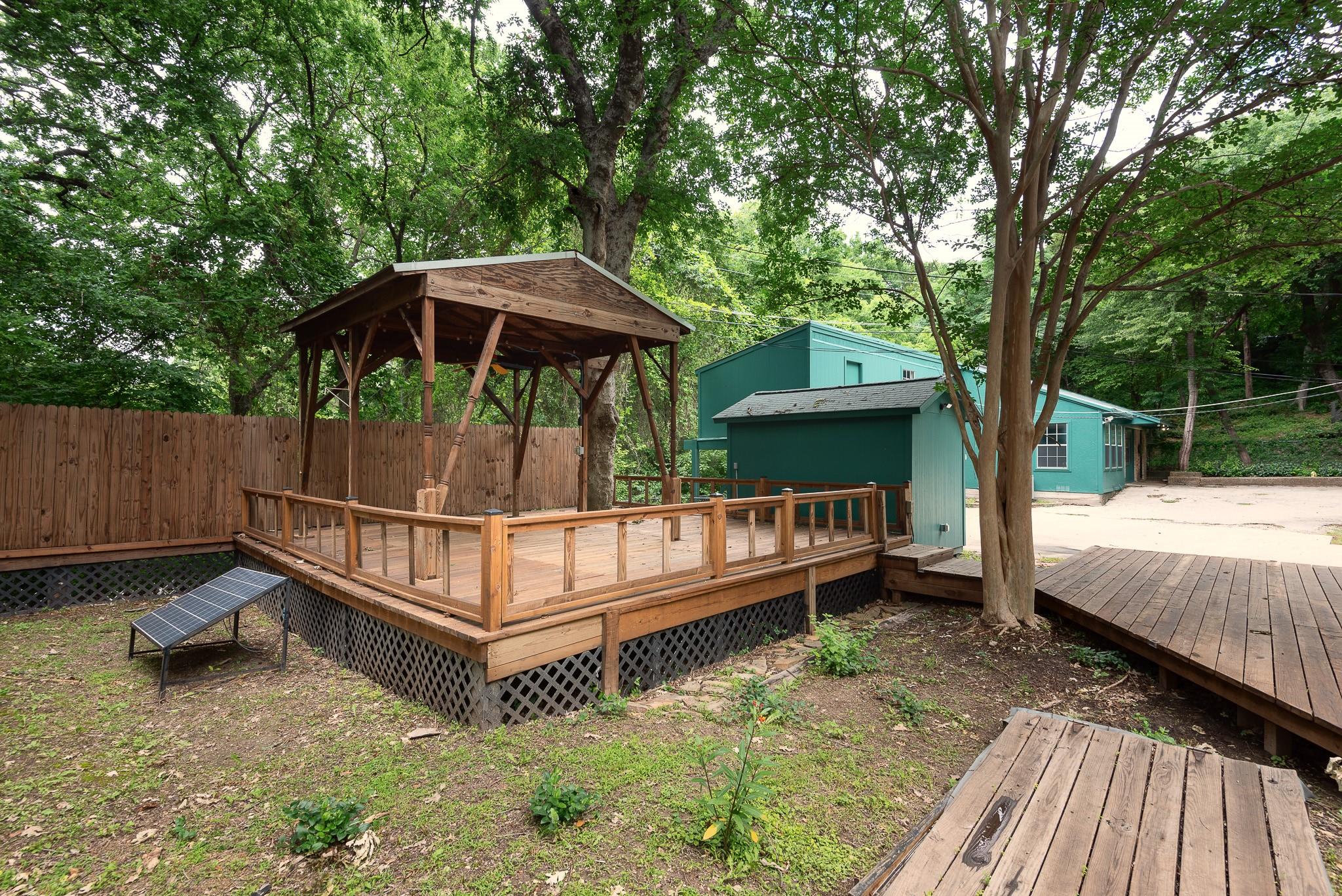 main property photo 36