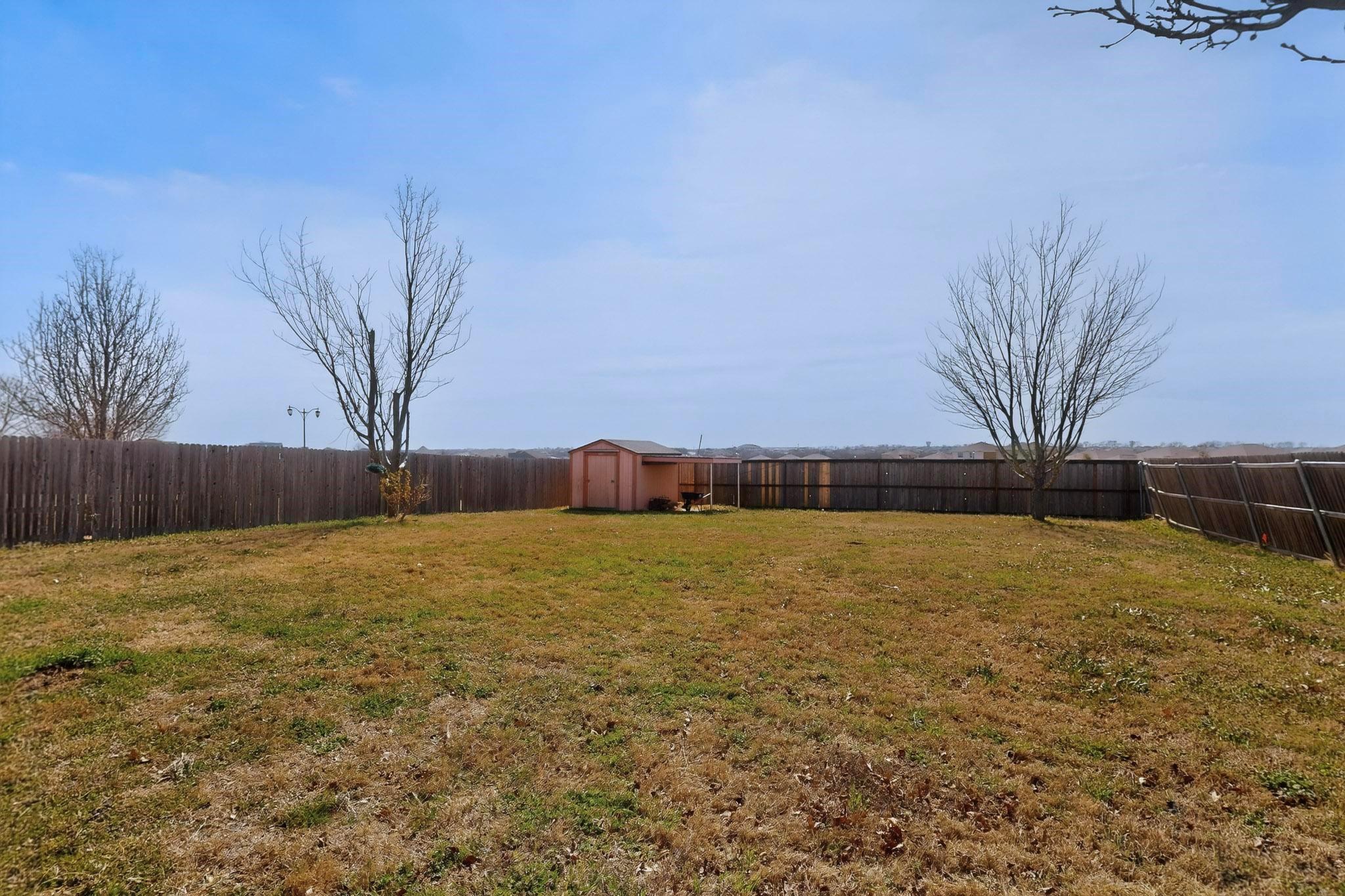 main property photo 34