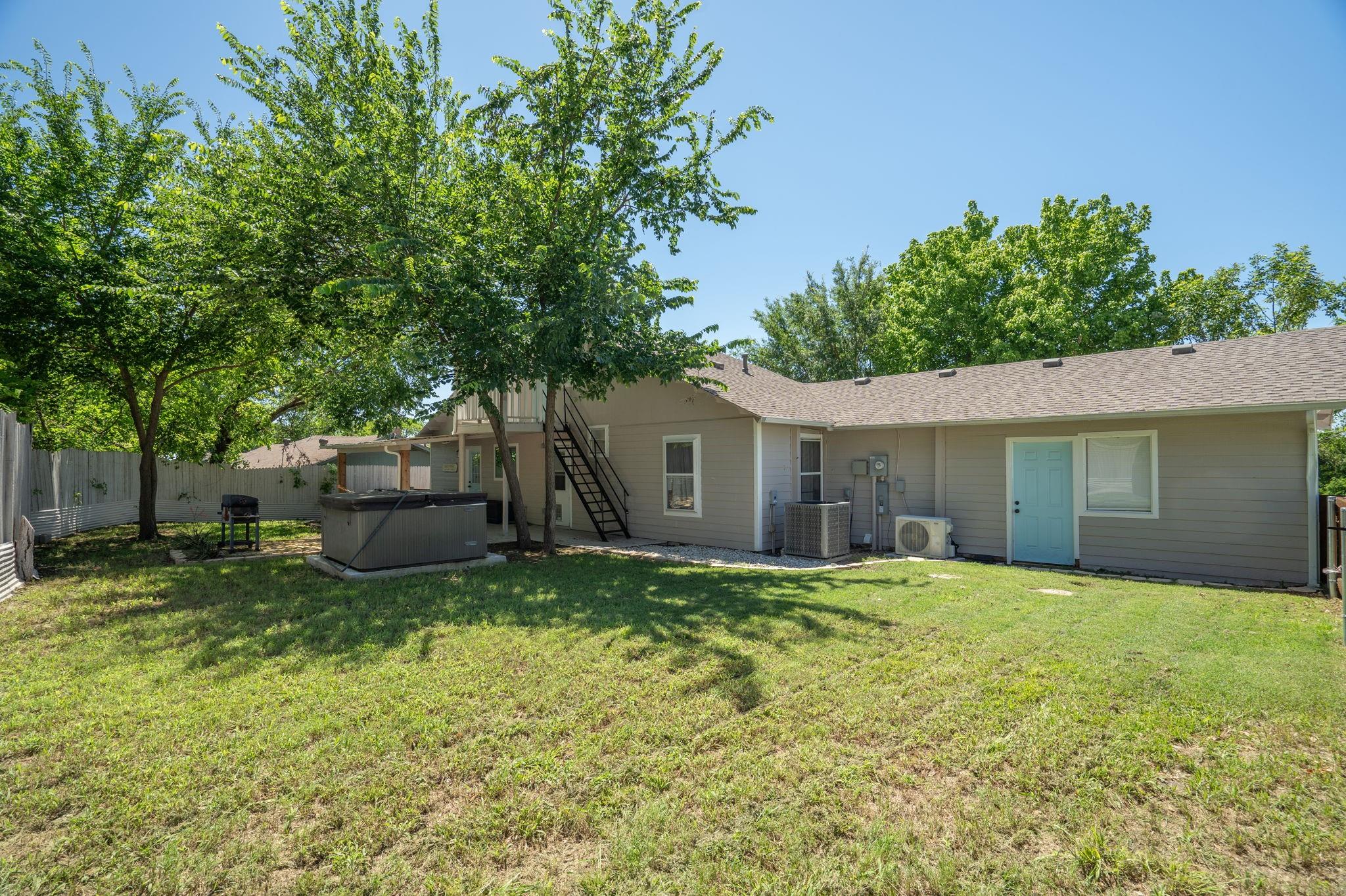 main property photo 20