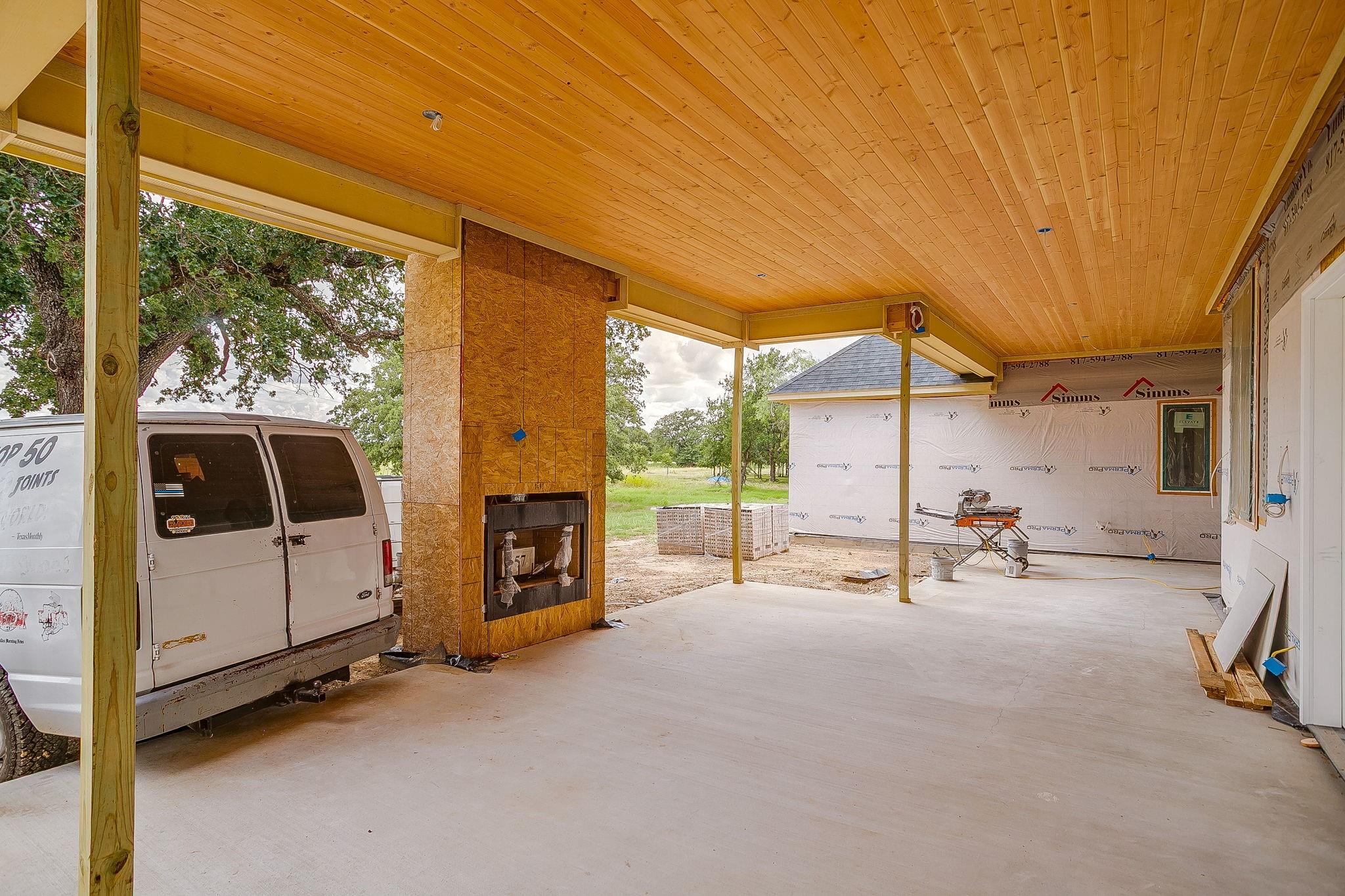 main property photo 16