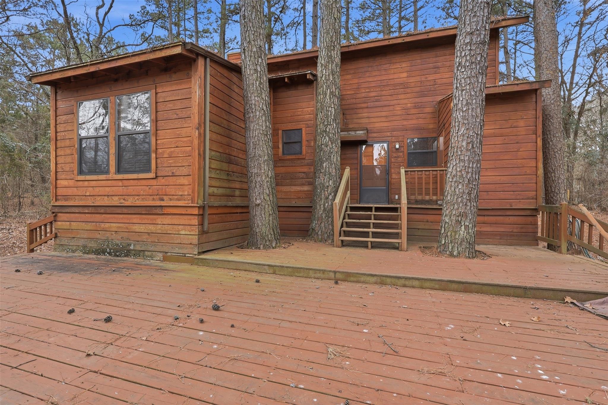 main property photo 18