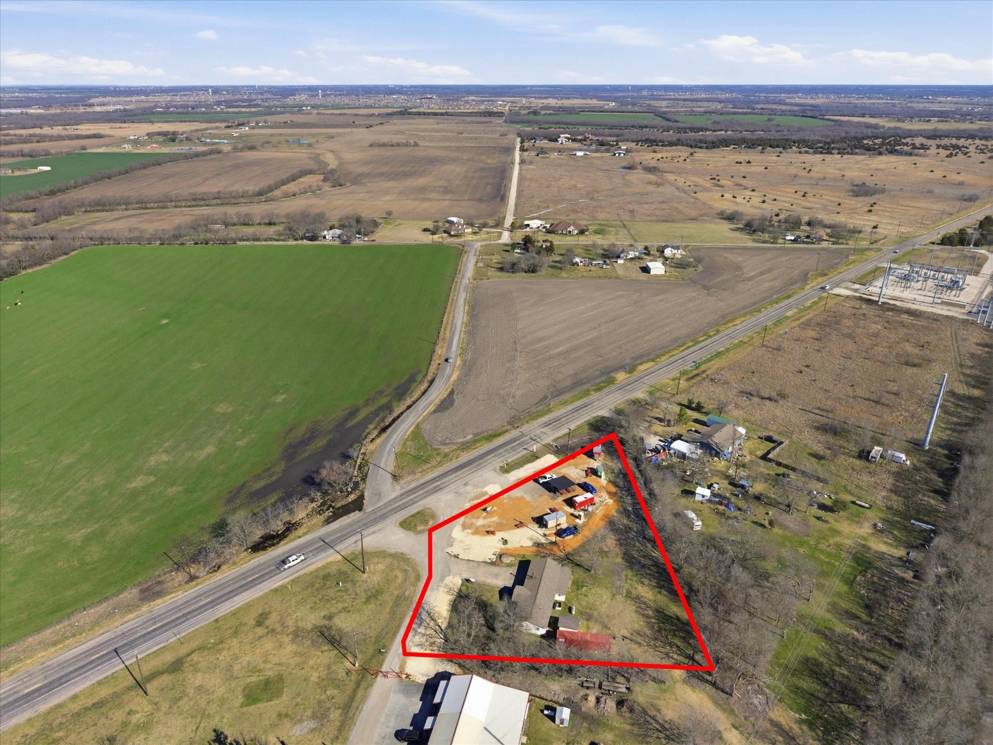 main property photo 35