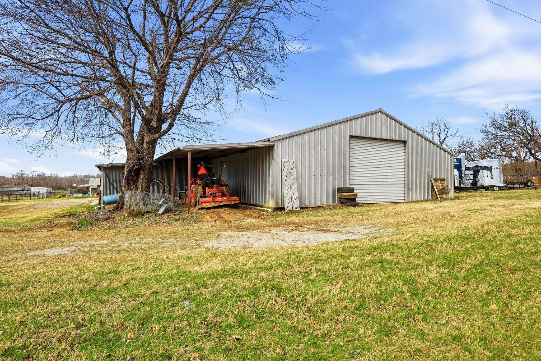 main property photo 35