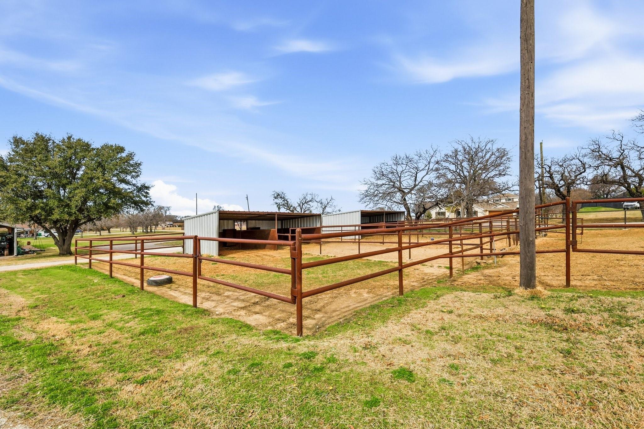 main property photo 36